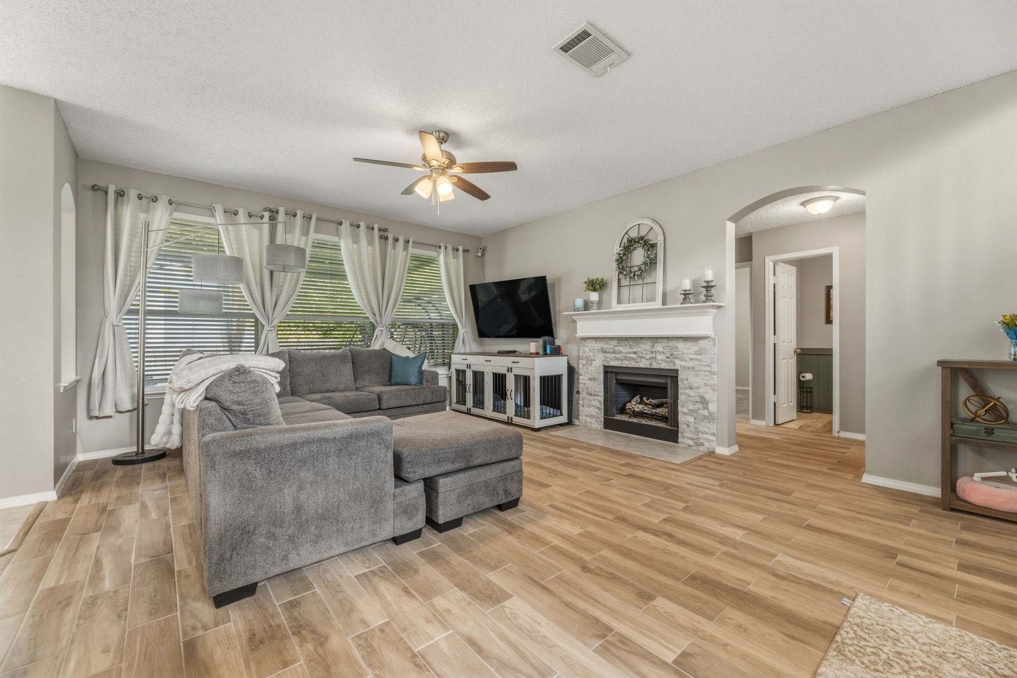 3709 Saint Johns Drive
