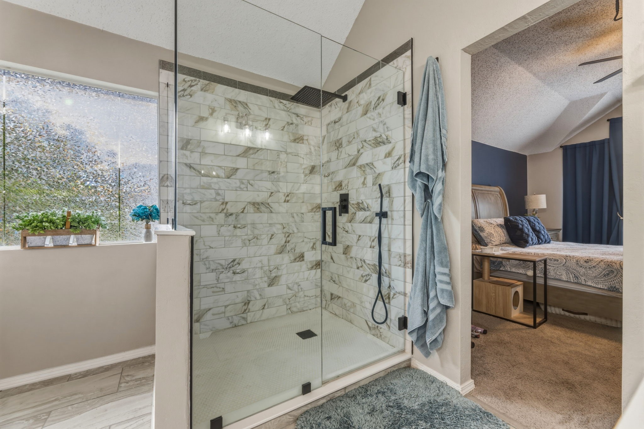 3709 Saint Johns Drive