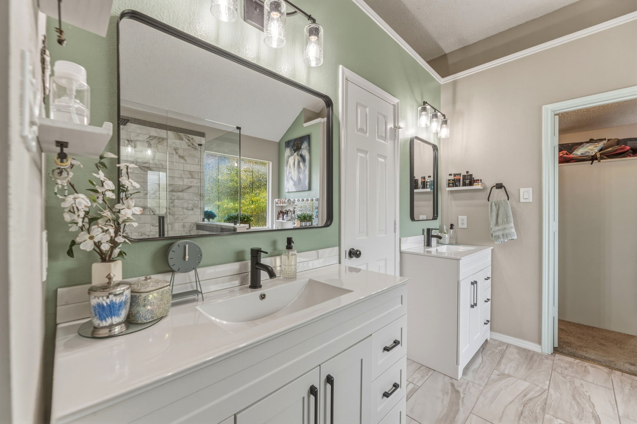 3709 Saint Johns Drive
