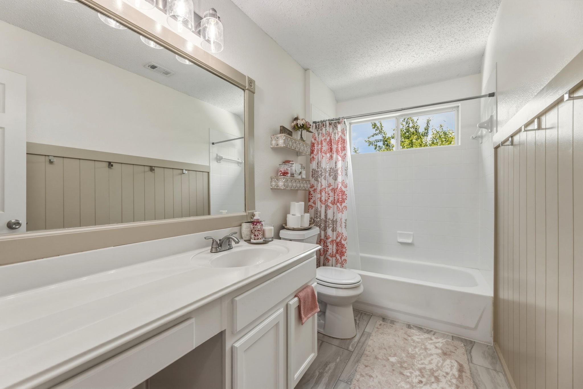3709 Saint Johns Drive