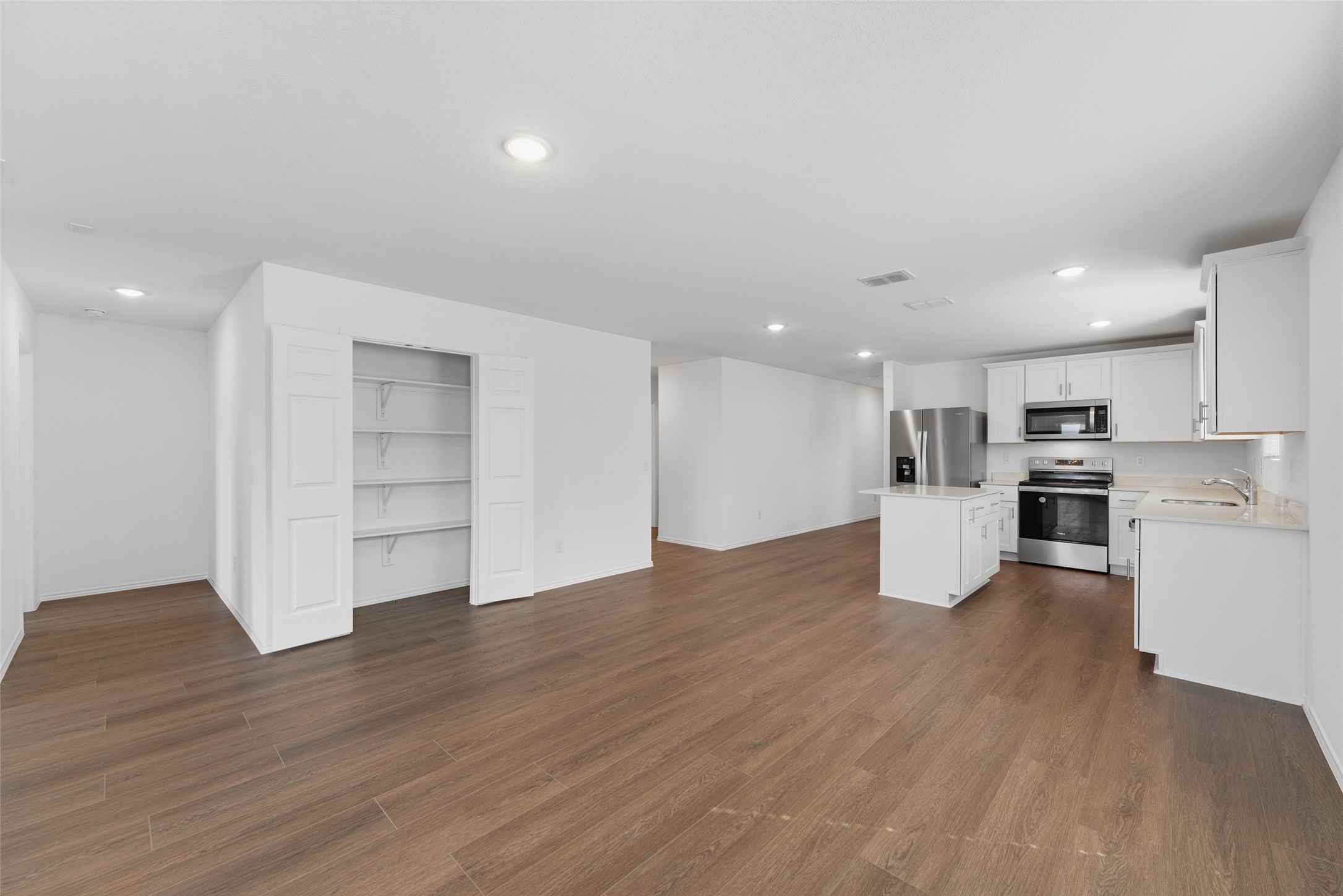 2062 Pleasant Knoll Circle