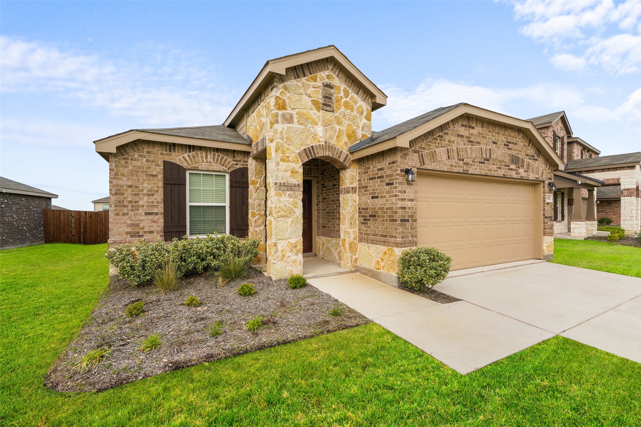 2062 Pleasant Knoll Circle