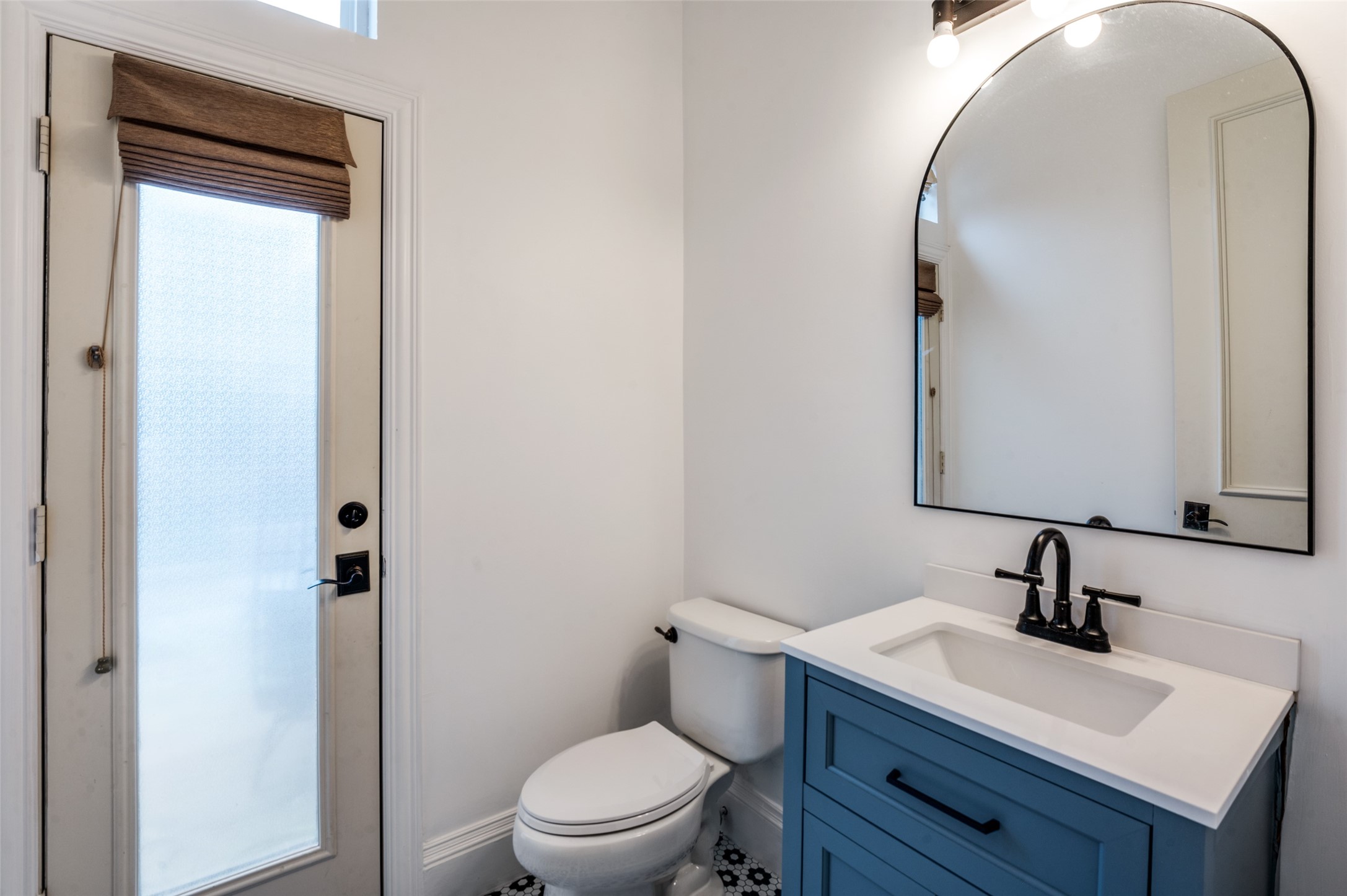 1809 Cliffview Drive