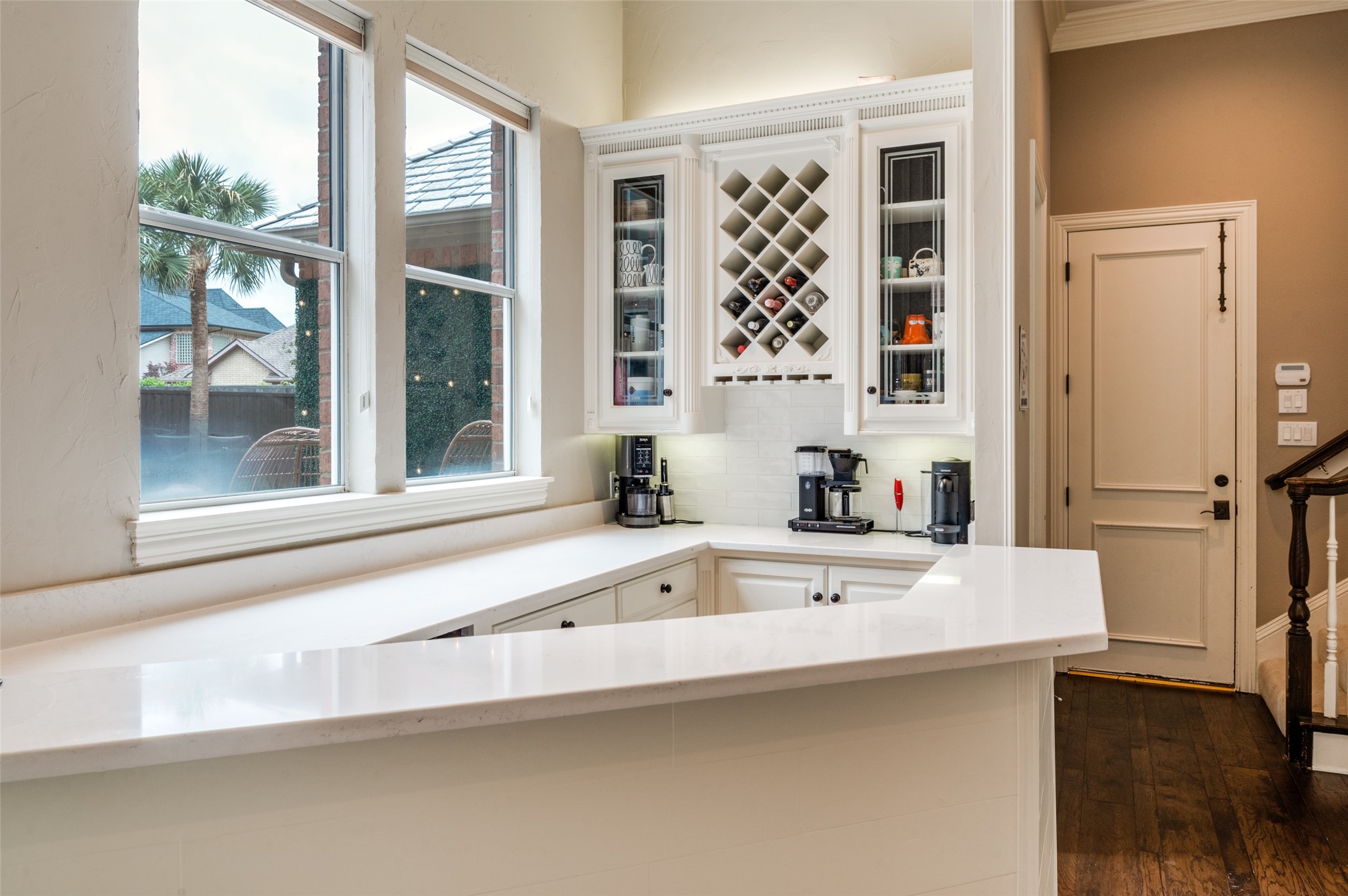 1809 Cliffview Drive