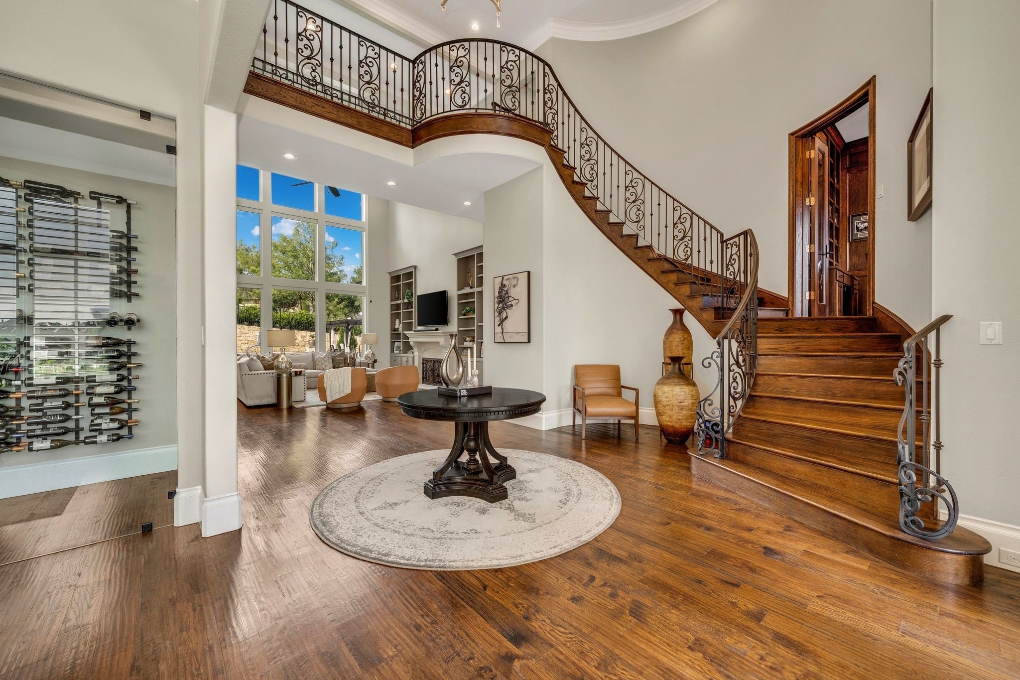 2310 Silver Table Drive