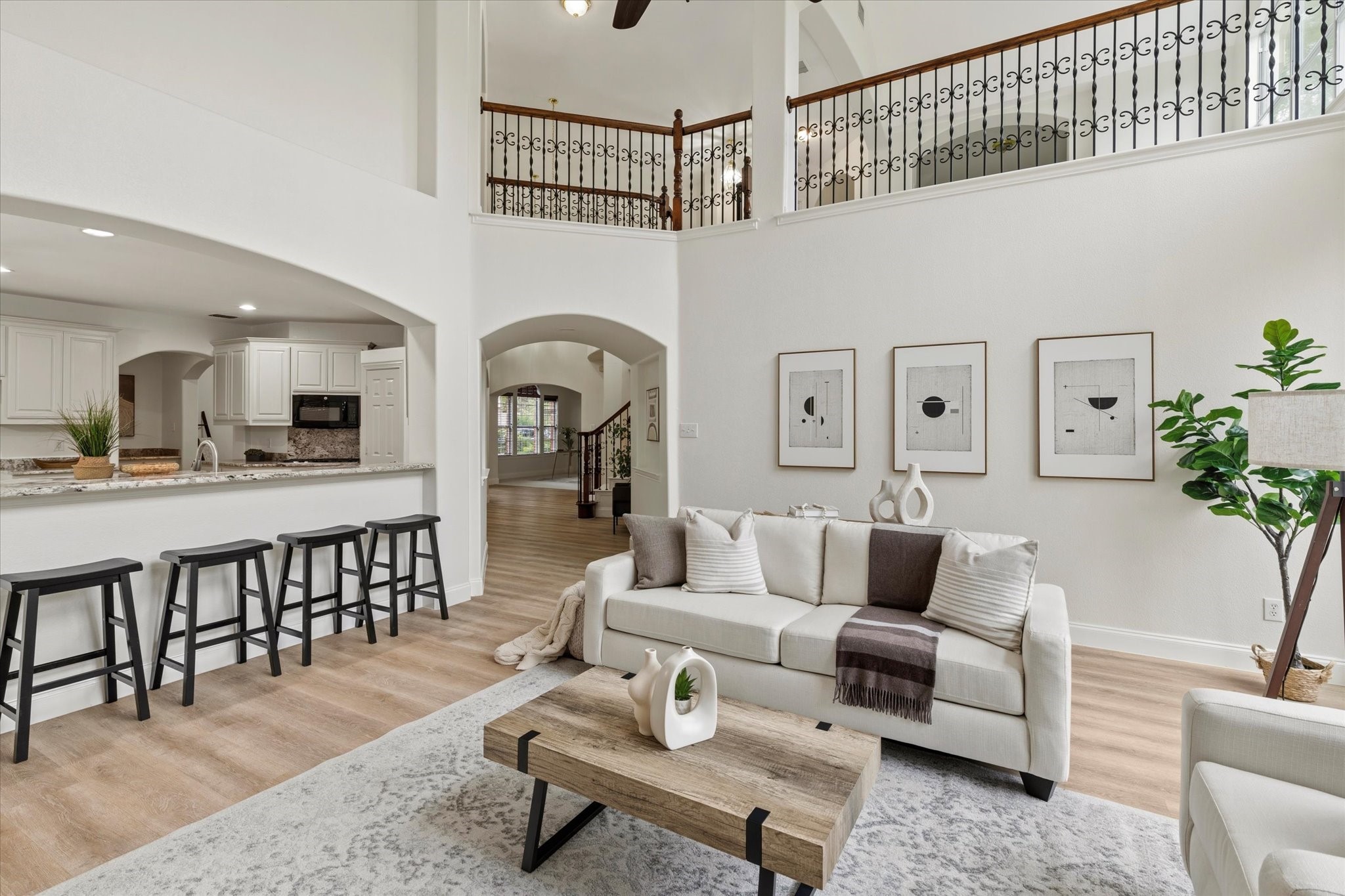 1909 Wind Lake Circle