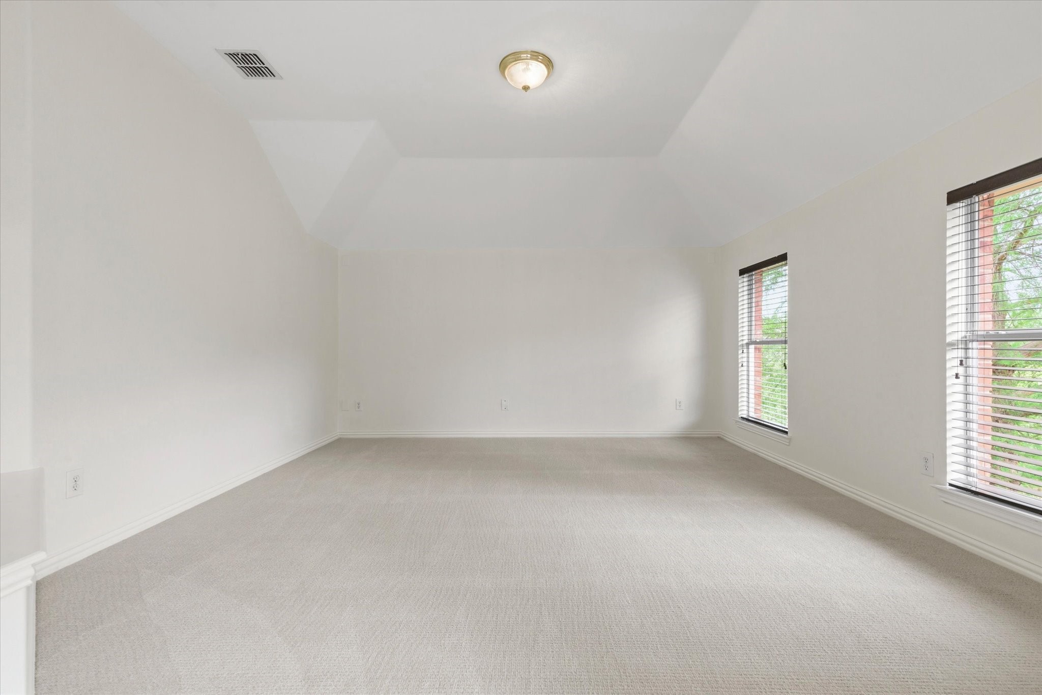 1909 Wind Lake Circle