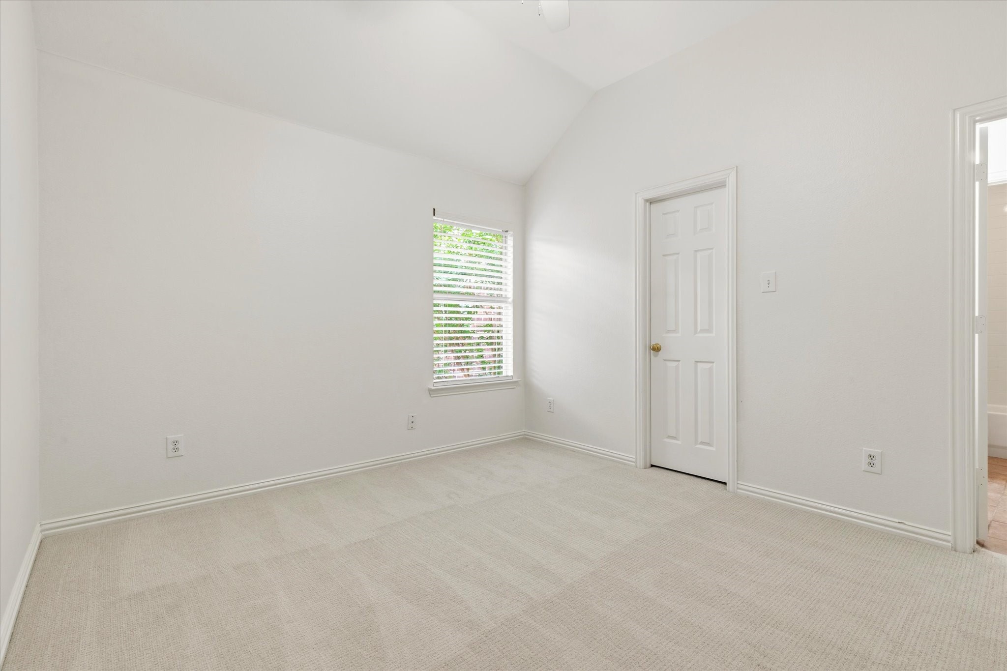 1909 Wind Lake Circle