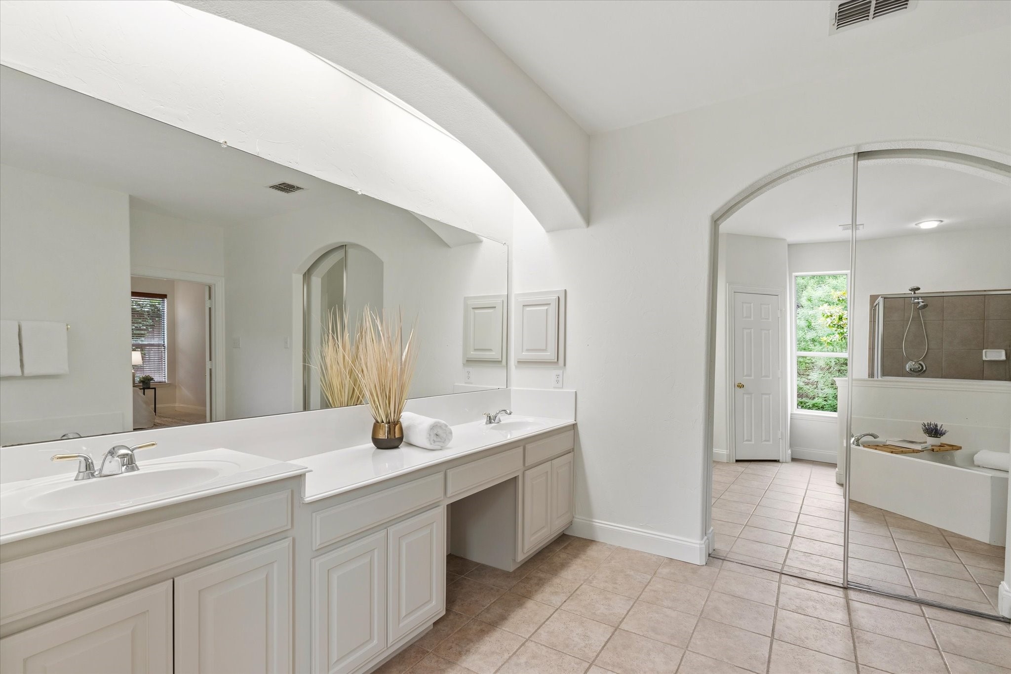 1909 Wind Lake Circle