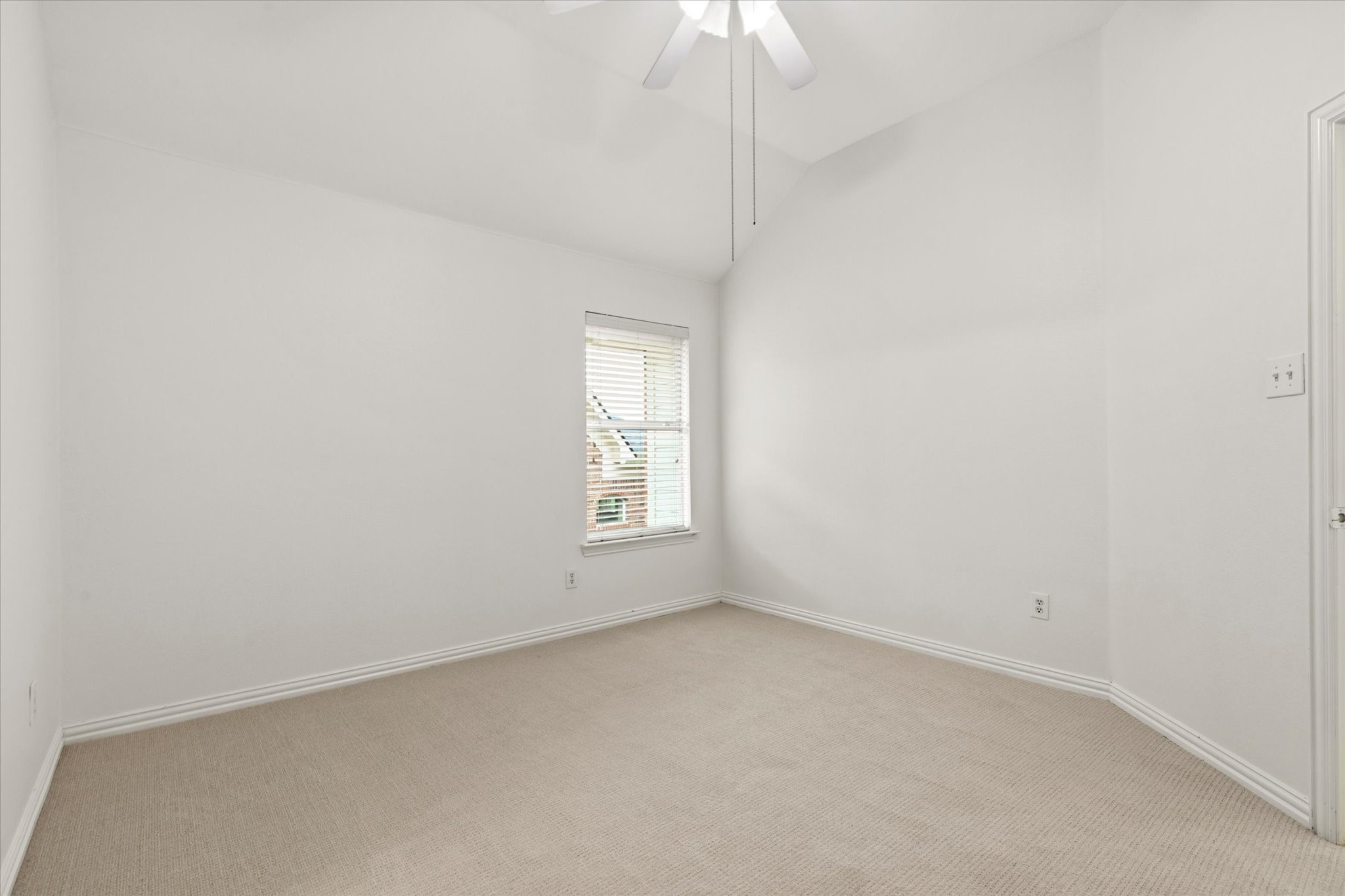 1909 Wind Lake Circle