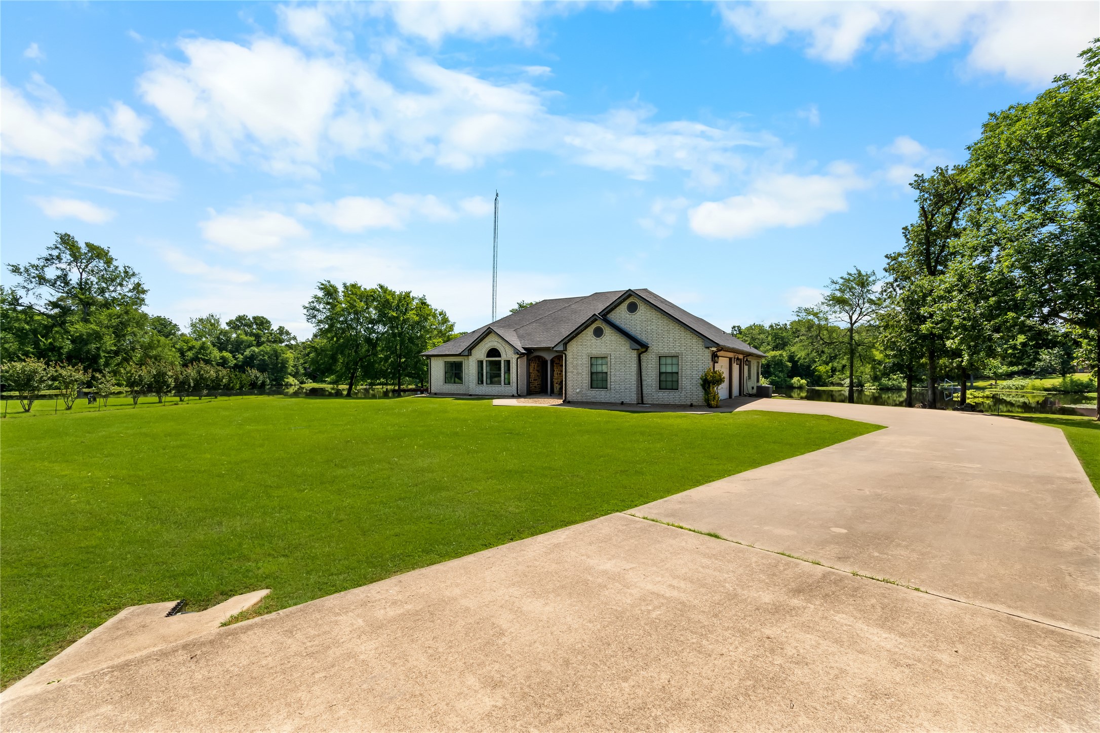 230 Vz County Road 1833