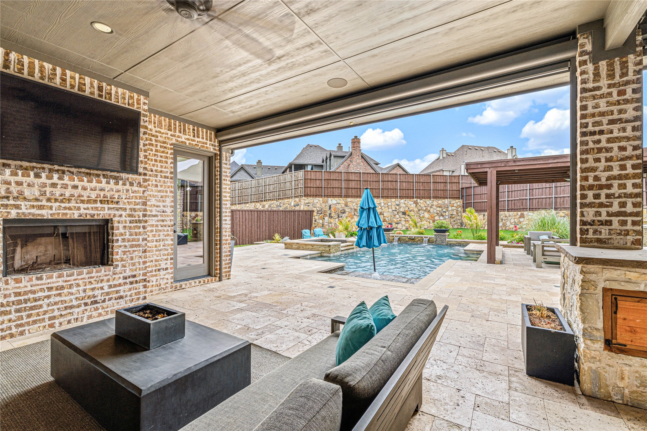 960 Packsaddle Trail