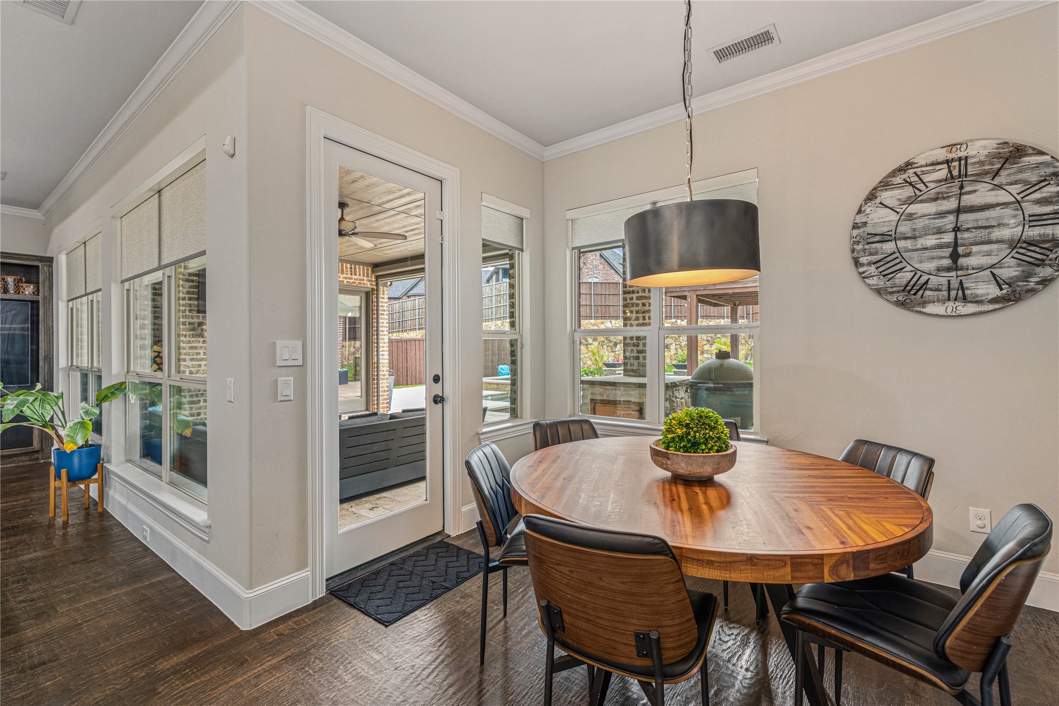 960 Packsaddle Trail