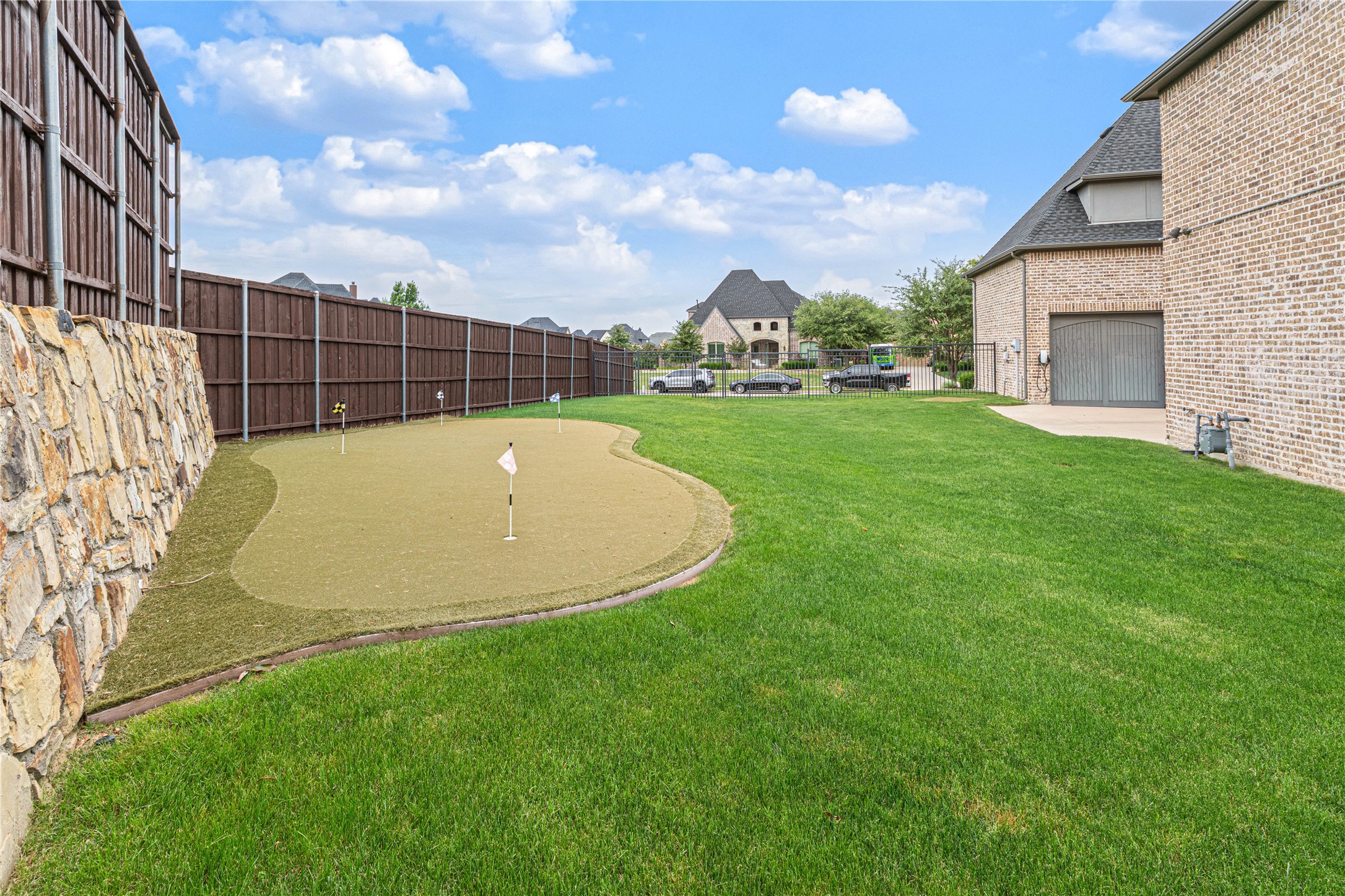 960 Packsaddle Trail
