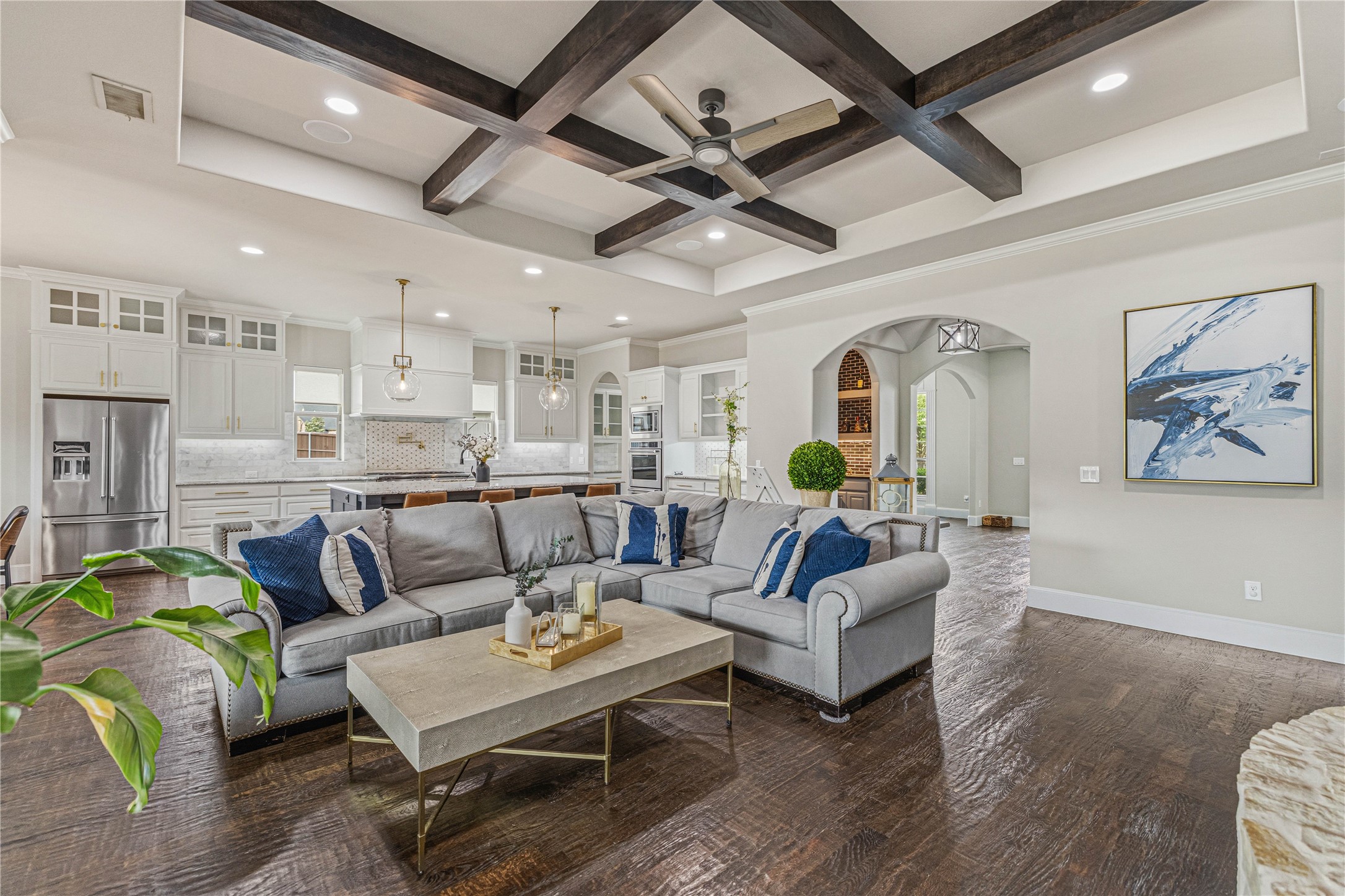 960 Packsaddle Trail