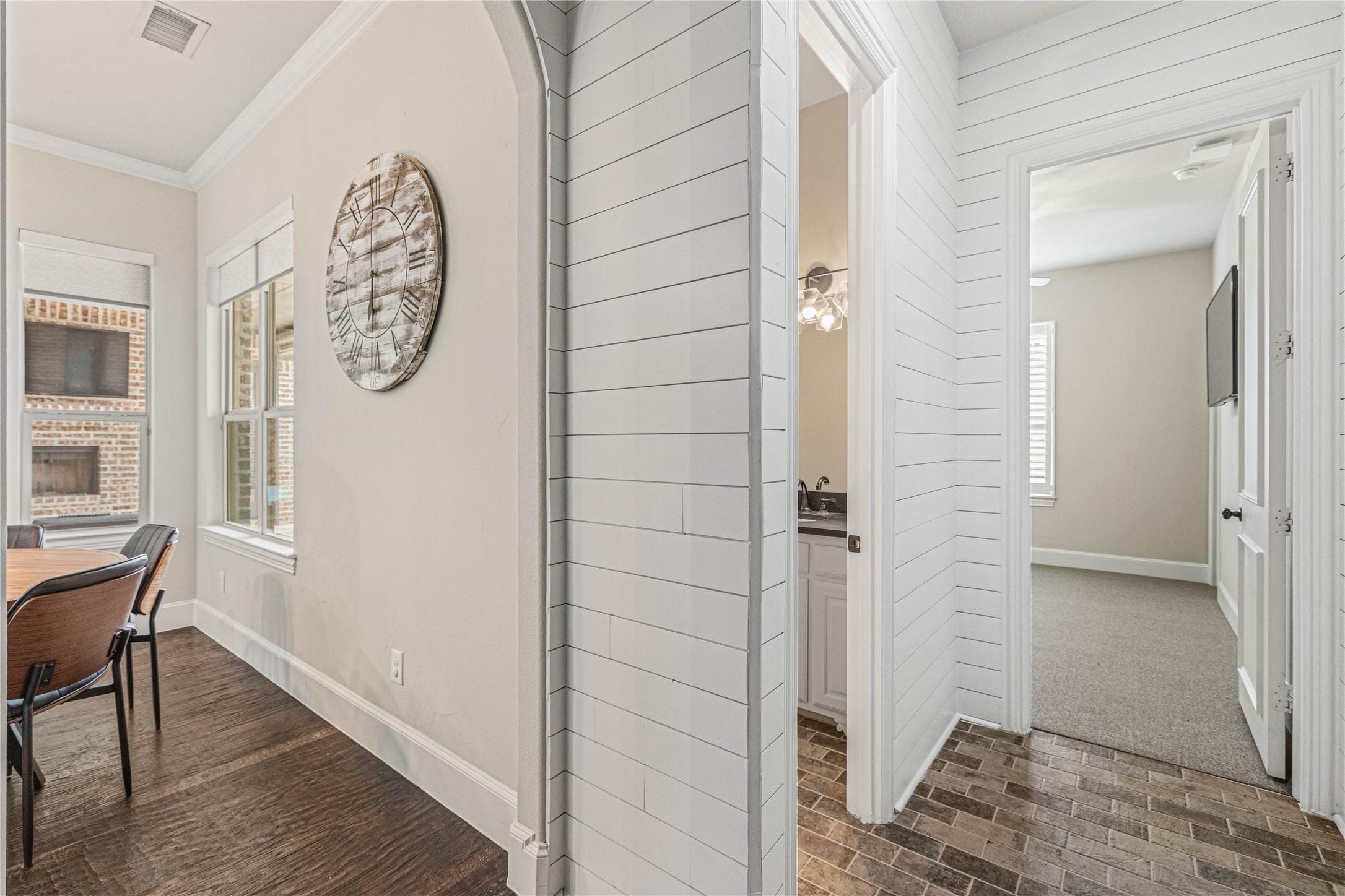 960 Packsaddle Trail