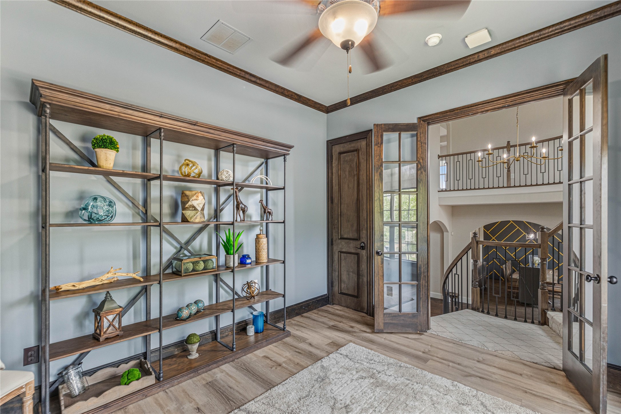 960 Packsaddle Trail