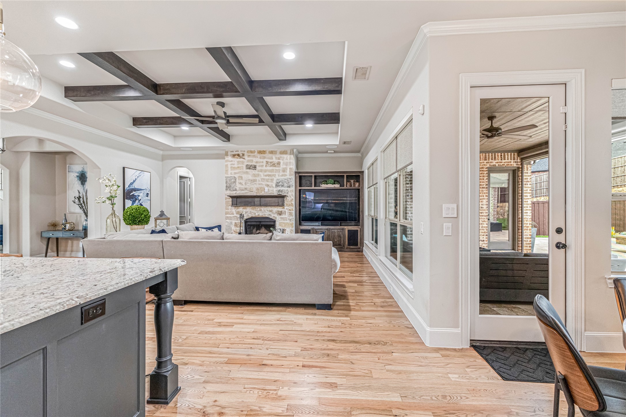 960 Packsaddle Trail
