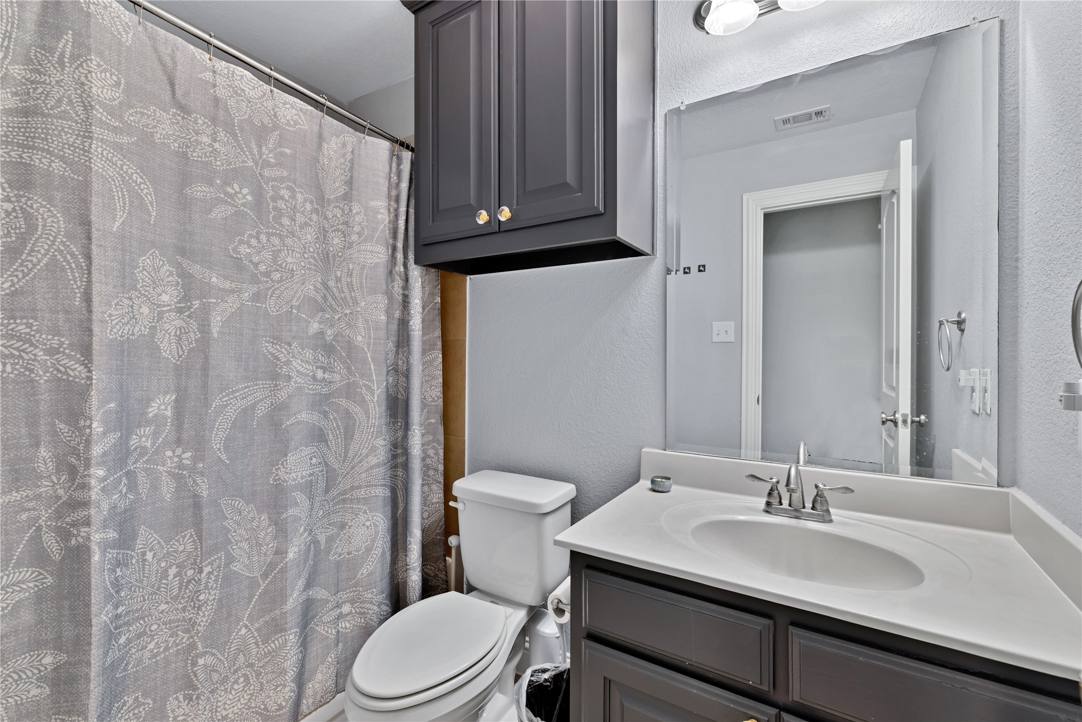 925 Nathanael Greene Court