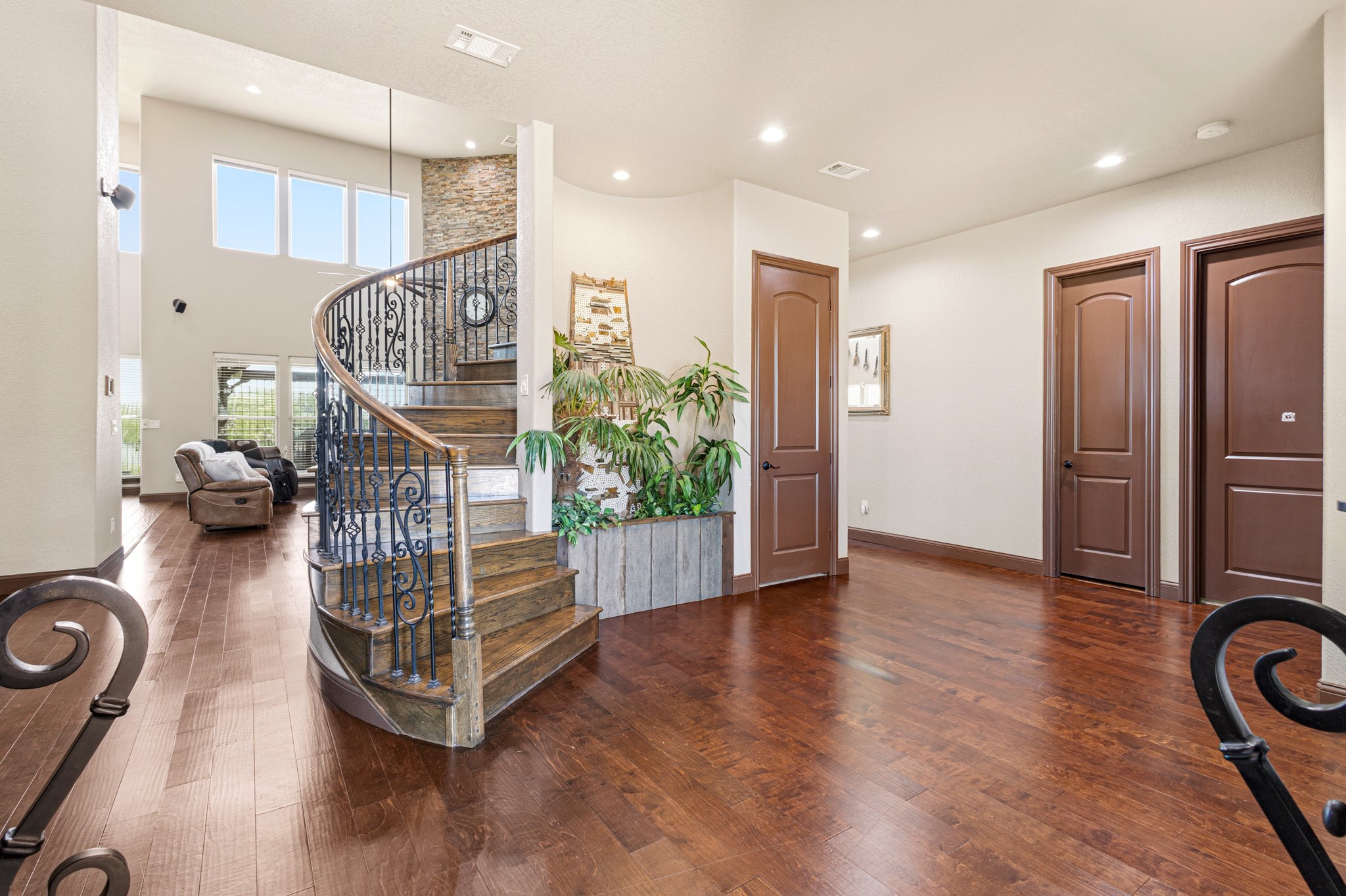 3512 Harlan Drive
