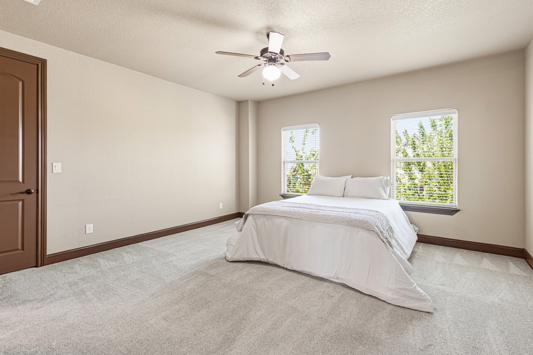 3512 Harlan Drive