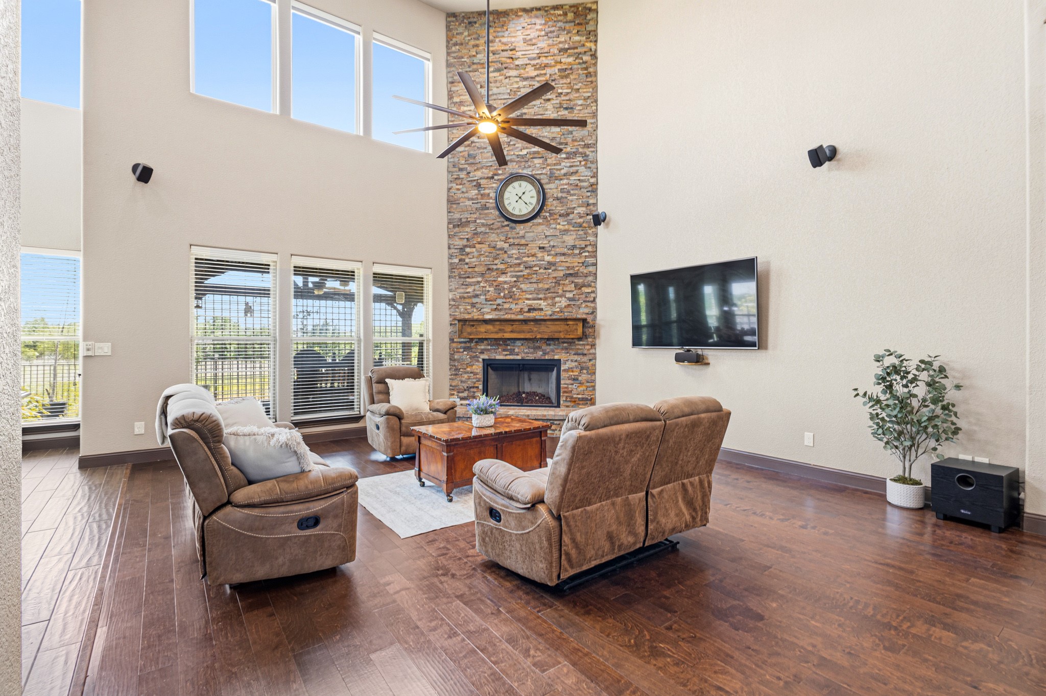 3512 Harlan Drive