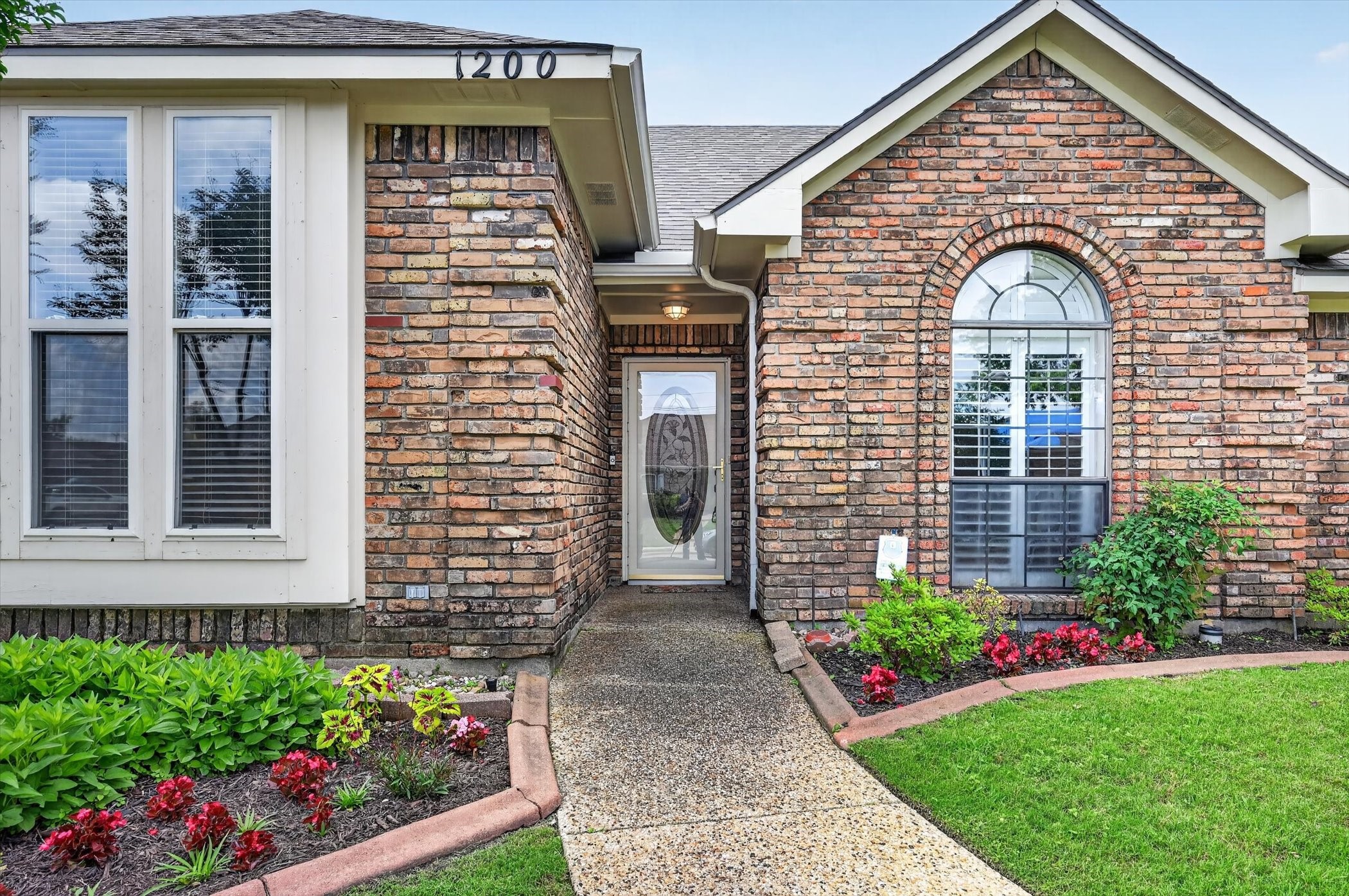1200 Sandy Creek Drive