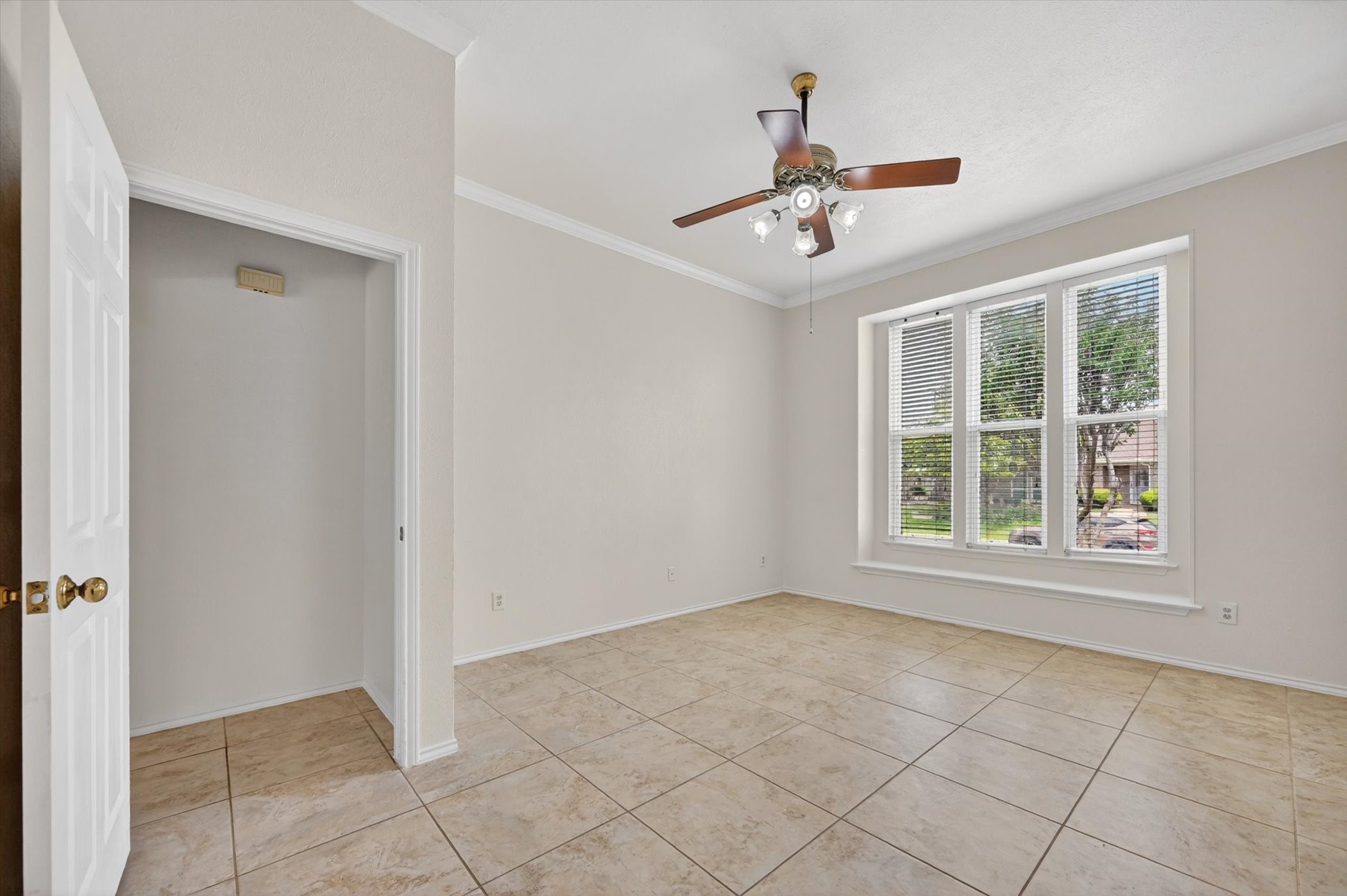 1200 Sandy Creek Drive