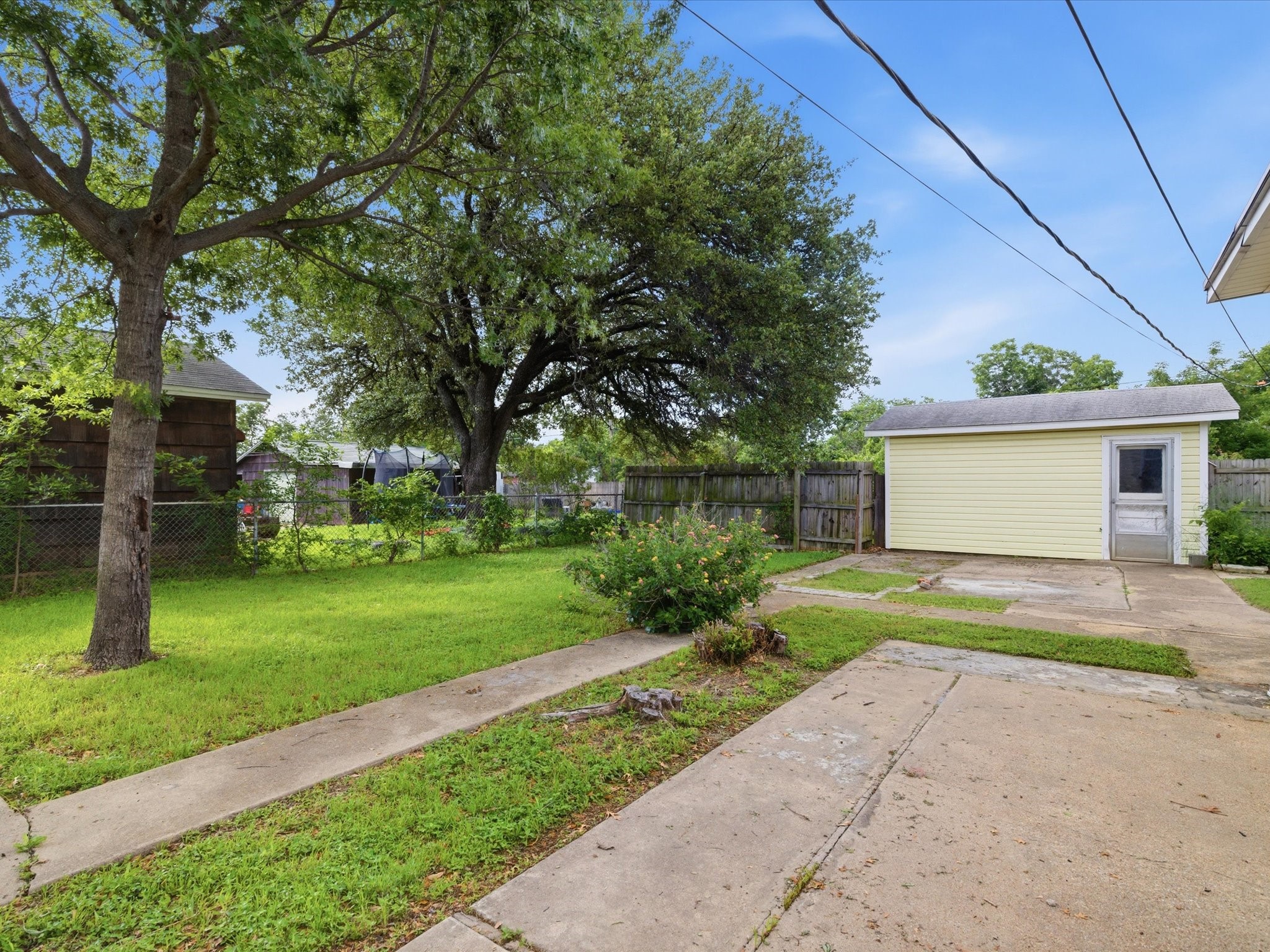 5113 Flagstone Drive