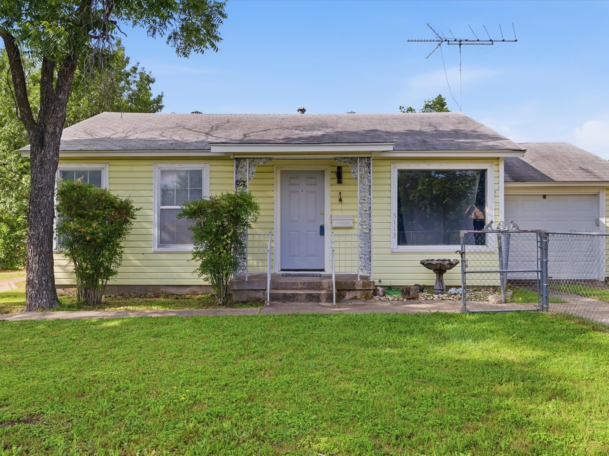 5113 Flagstone Drive