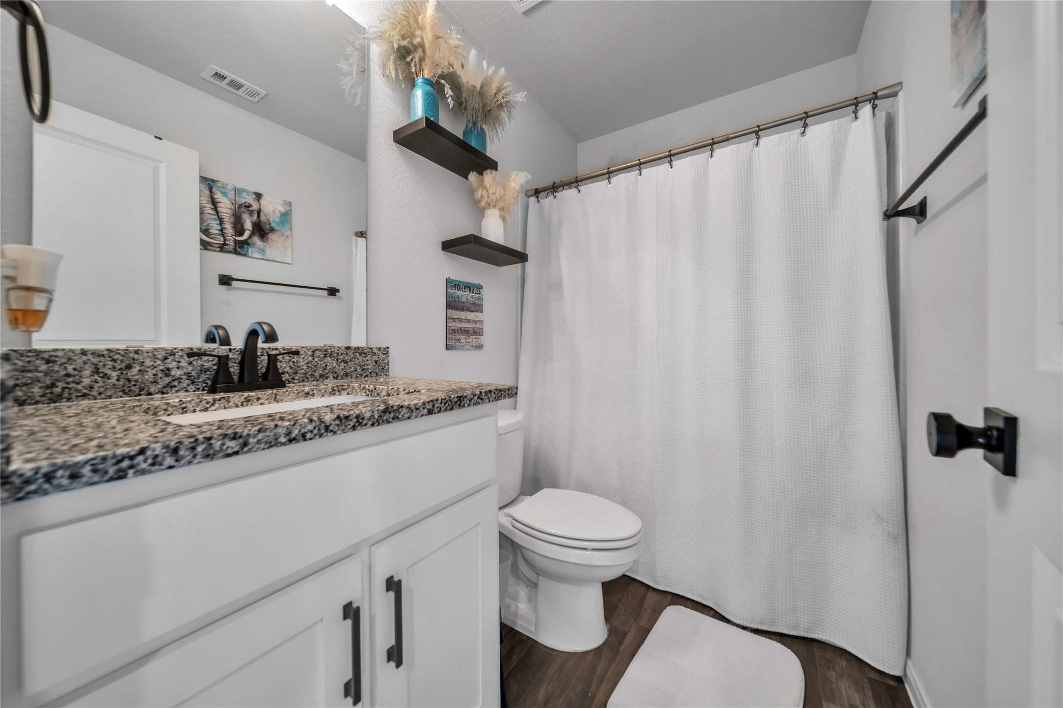 3581 Chestnut Oak Drive
