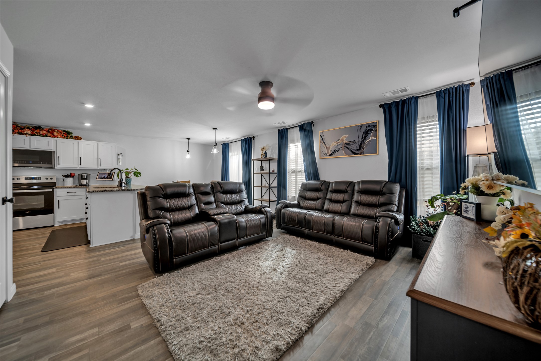3581 Chestnut Oak Drive