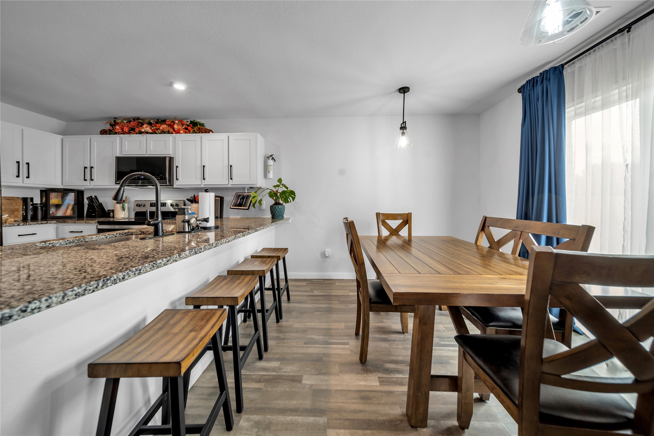 3581 Chestnut Oak Drive