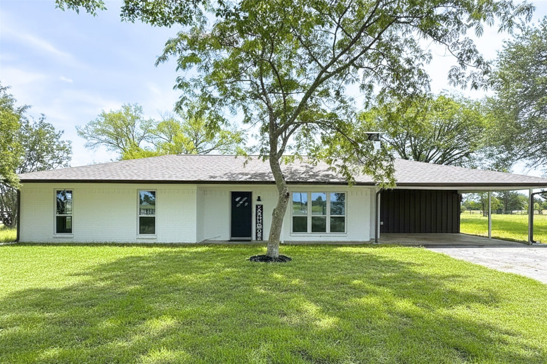 5772 N State Highway 78