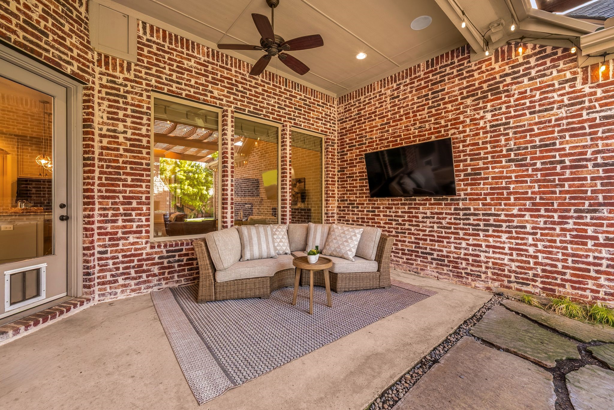 4440 Sapphire Drive