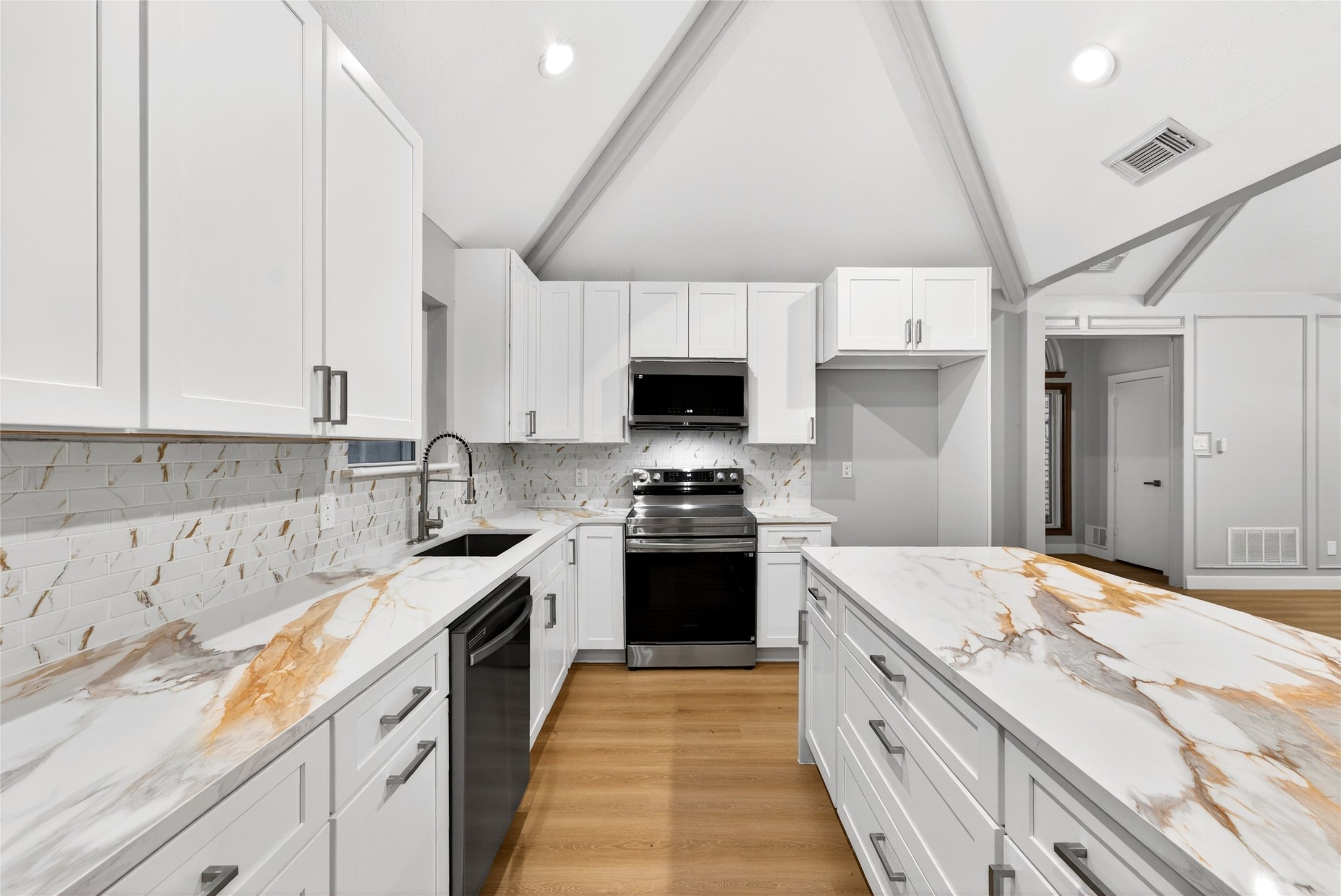 1316 Royal Palm Lane