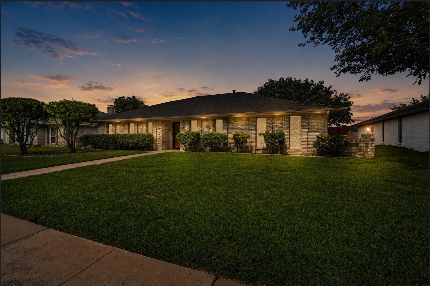 2909 Las Palmas Lane