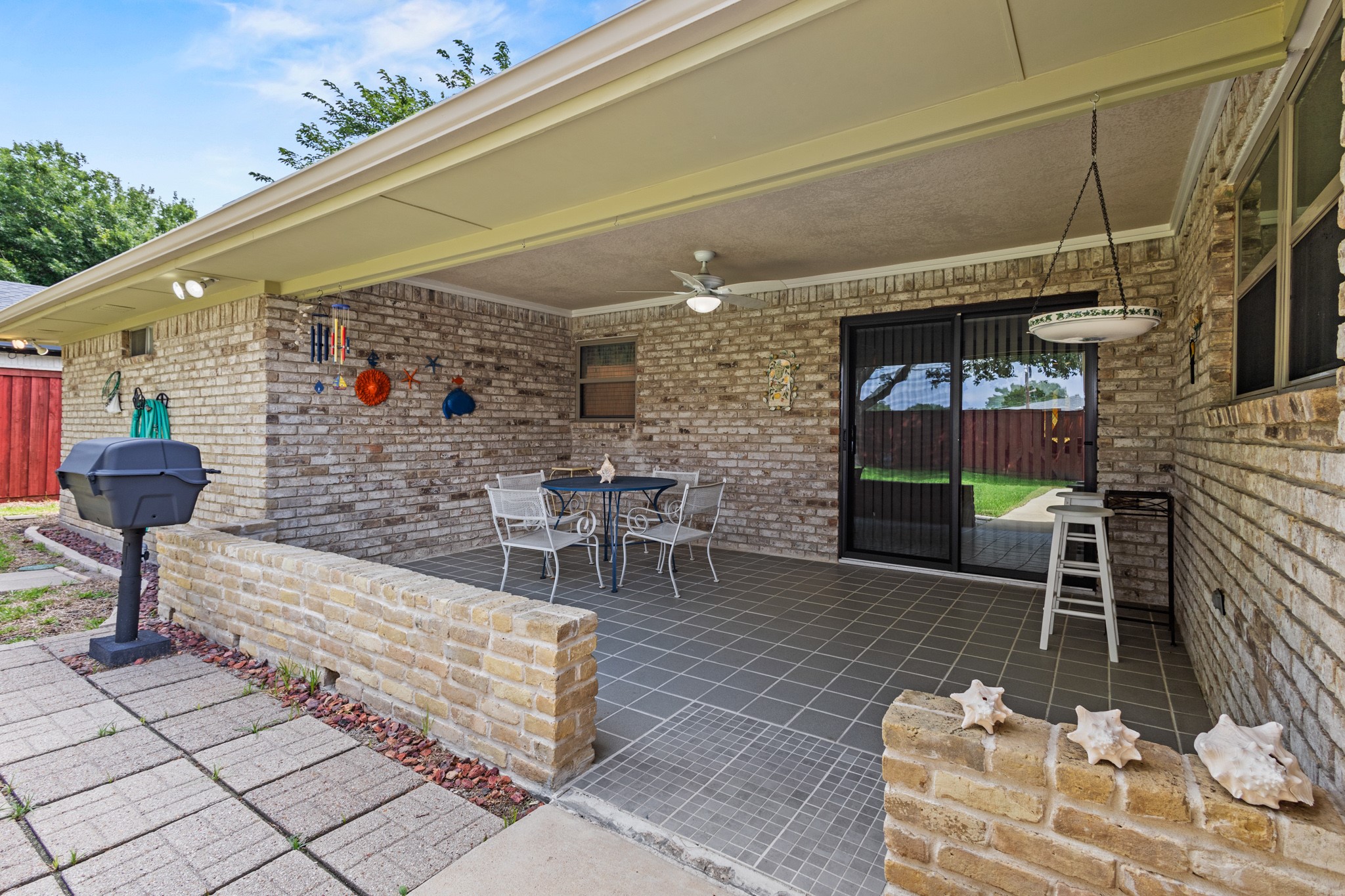 2909 Las Palmas Lane
