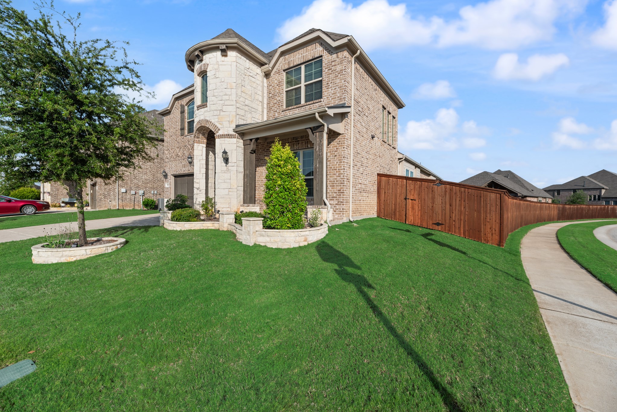 1900 Monahan Drive