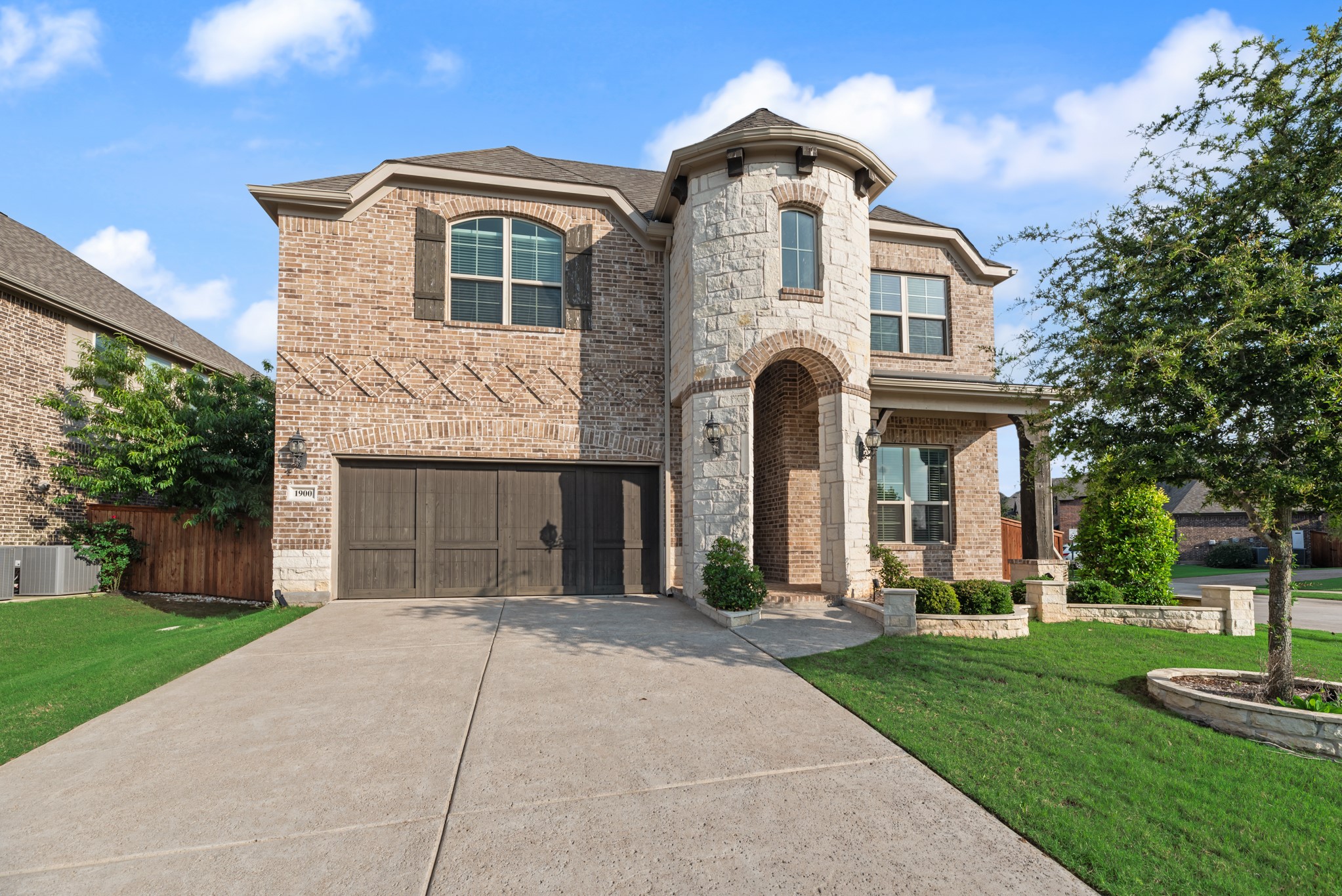 1900 Monahan Drive