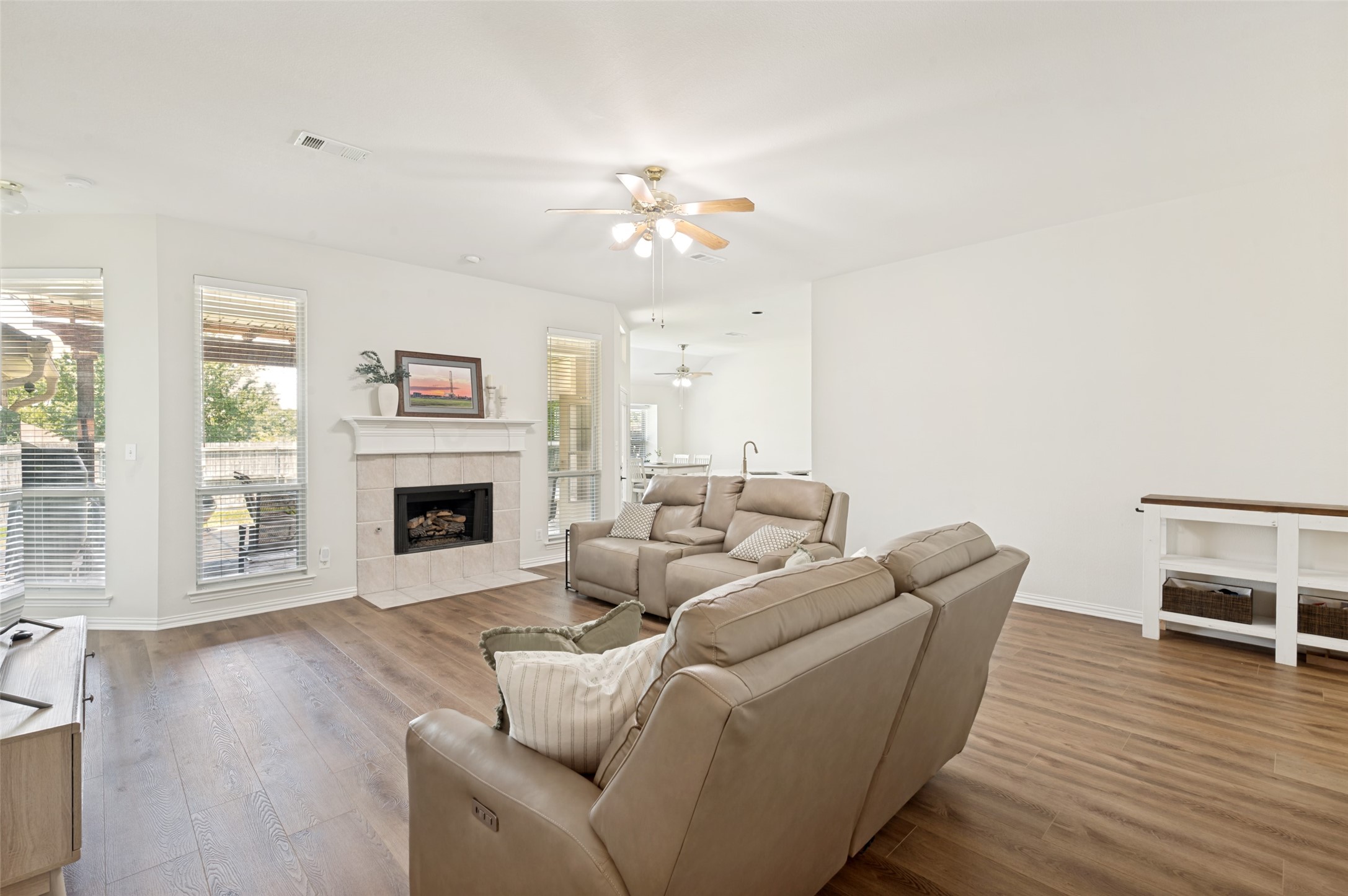 905 Brittany Drive