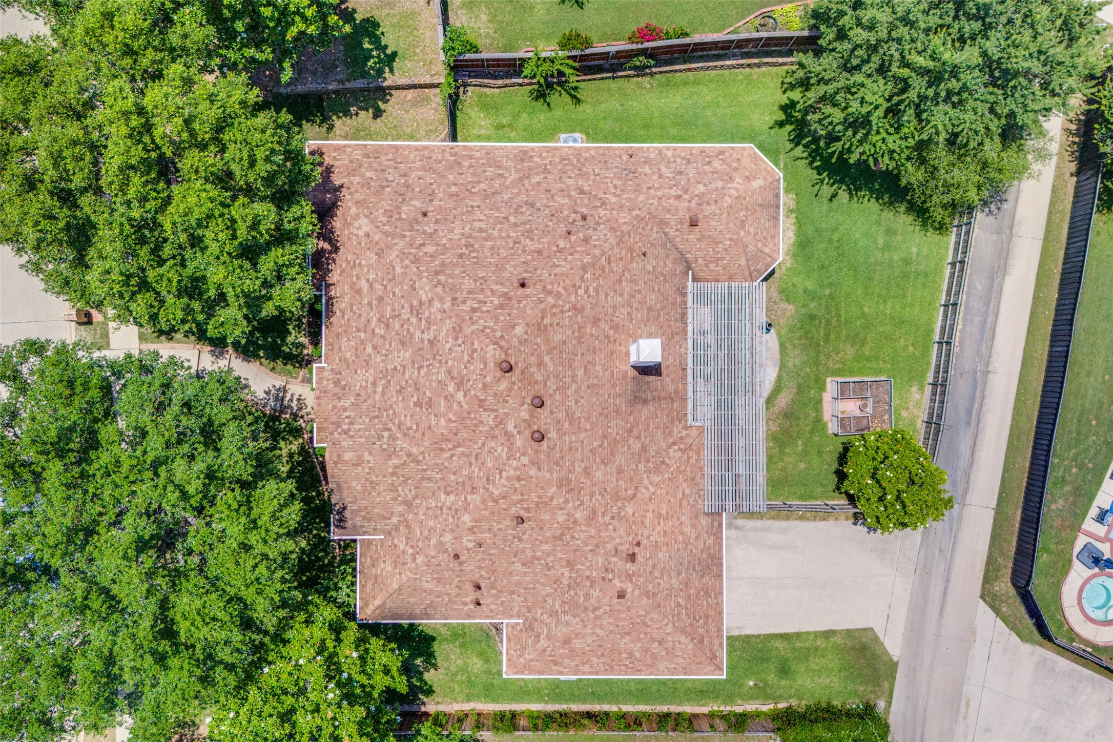 905 Brittany Drive