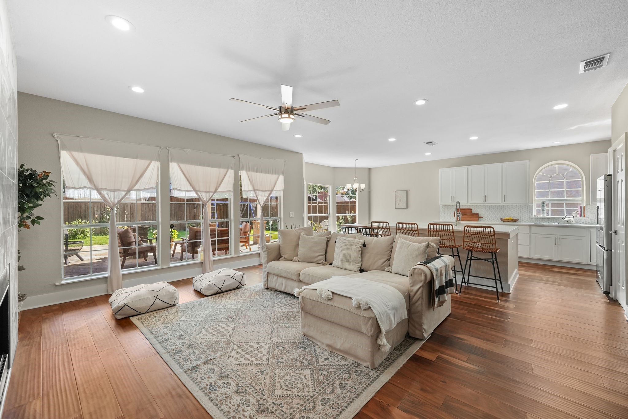 1107 Springfield Lane