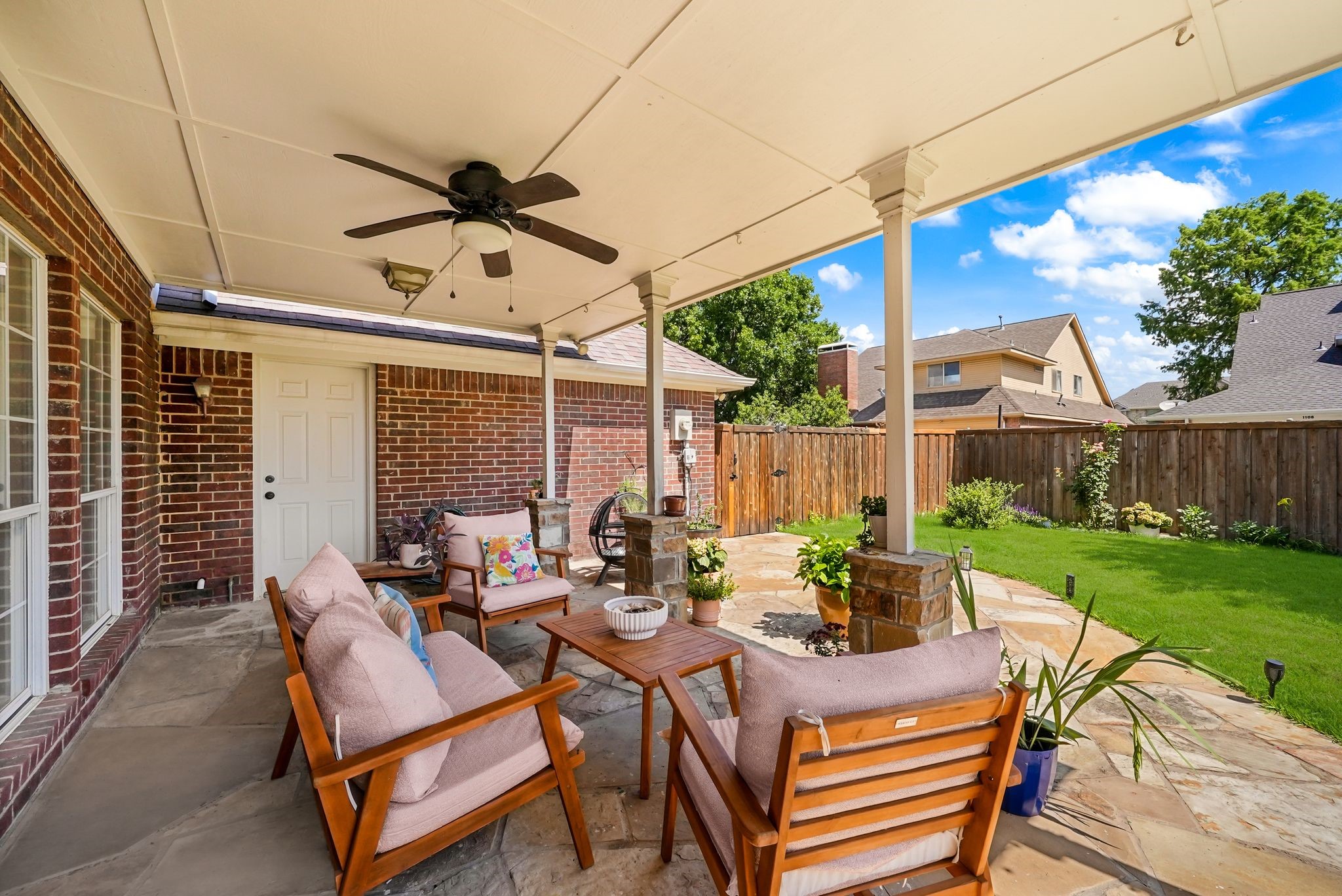 1107 Springfield Lane
