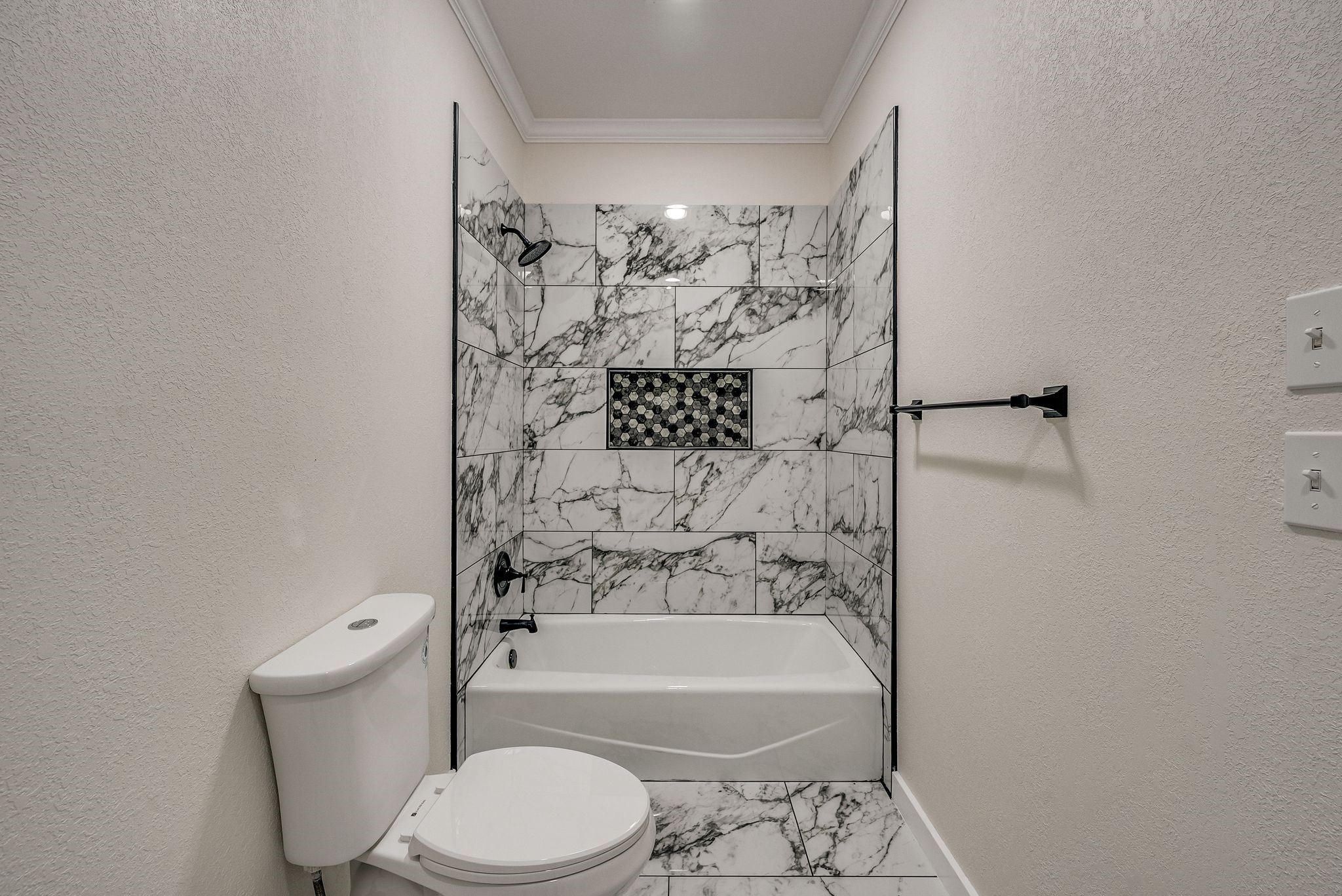 5852 Bridle Bend Court