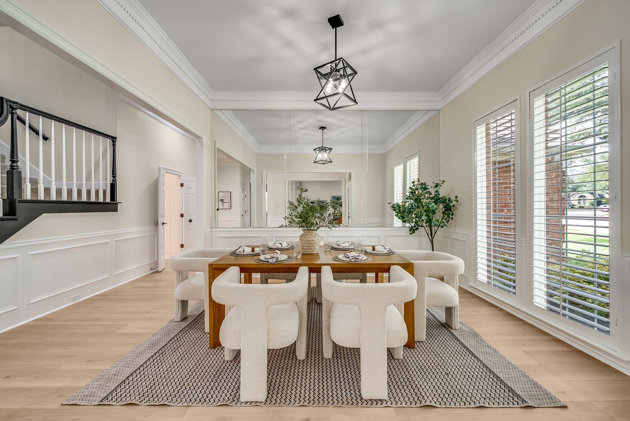 5852 Bridle Bend Court