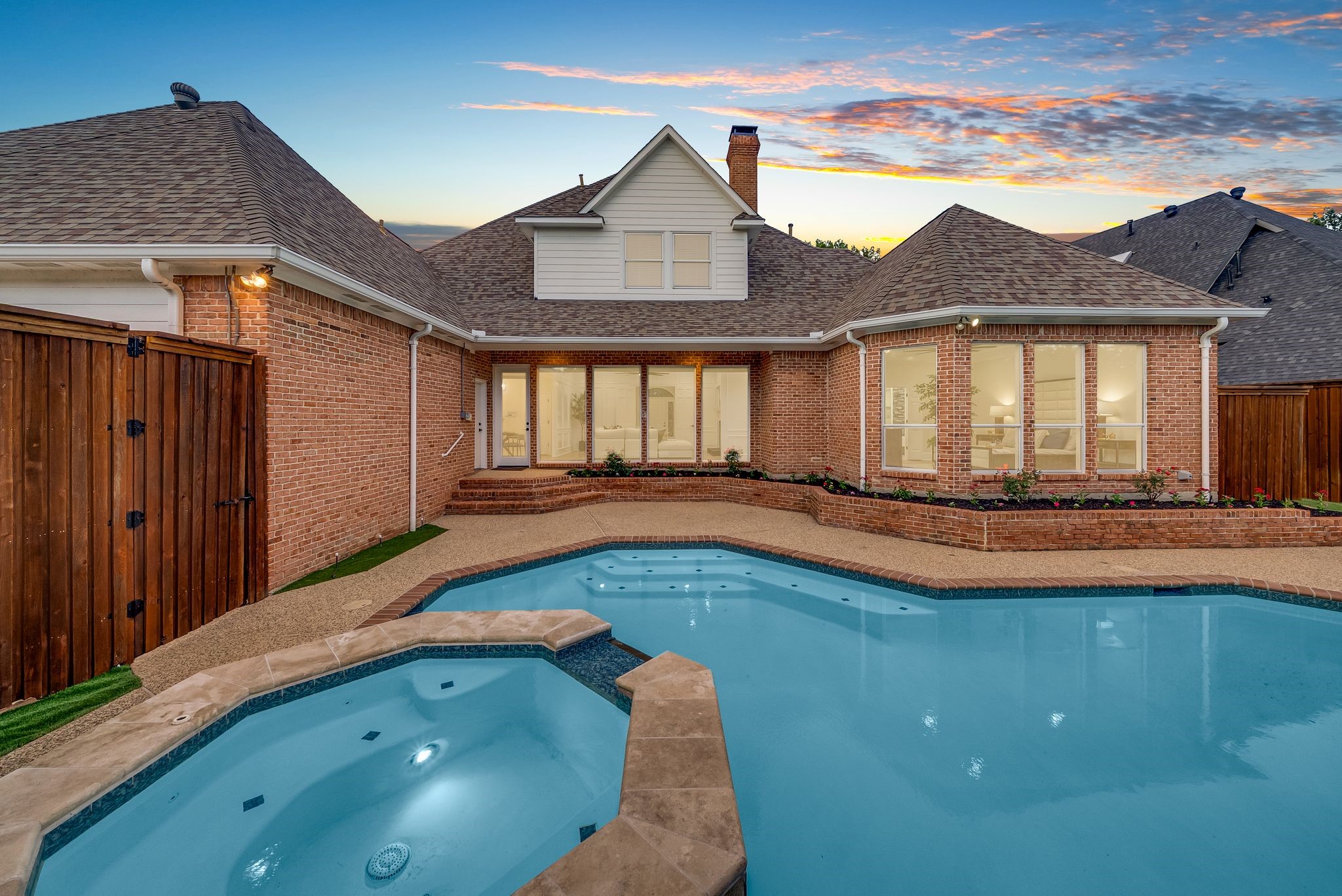 5852 Bridle Bend Court
