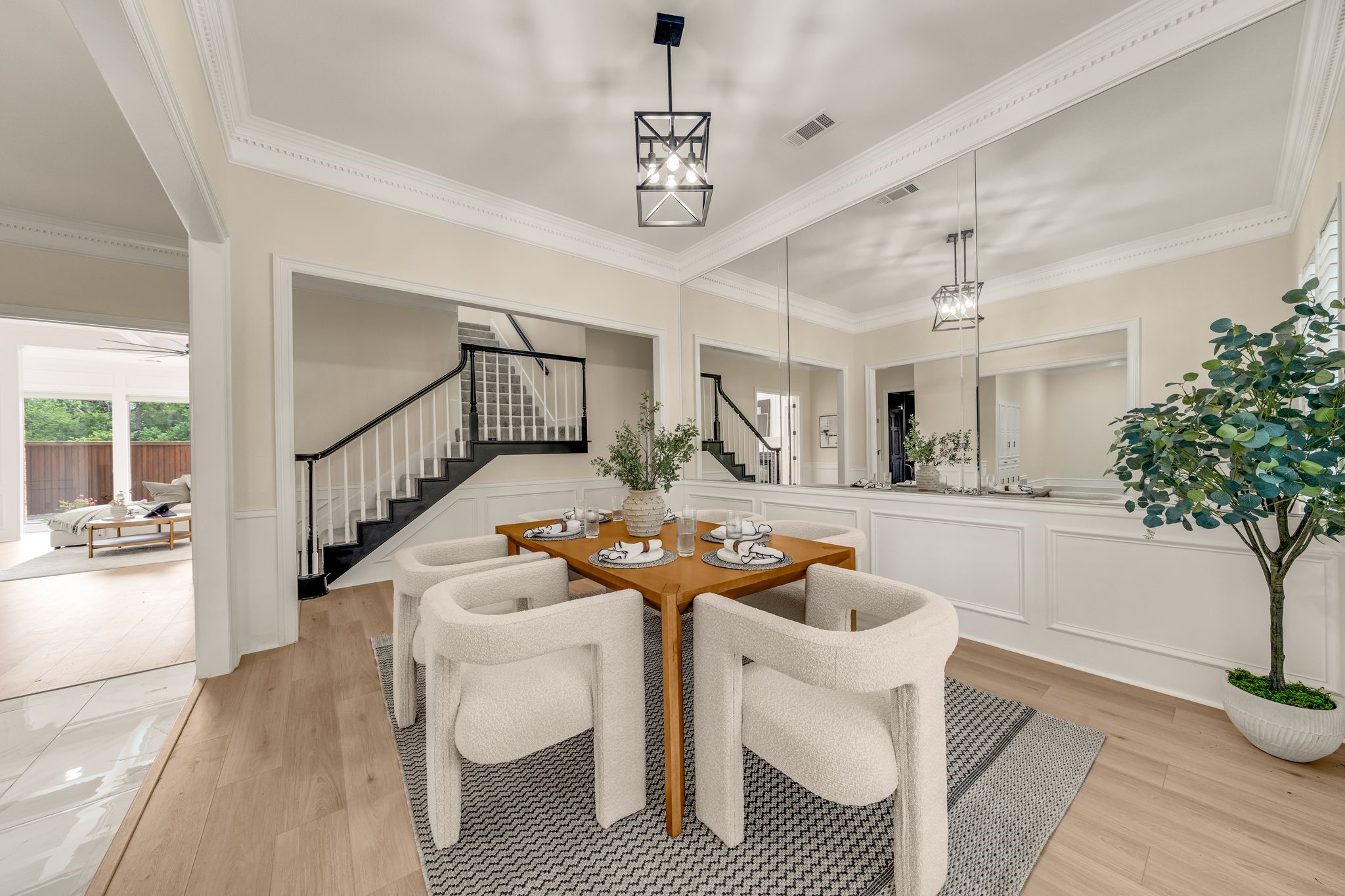5852 Bridle Bend Court