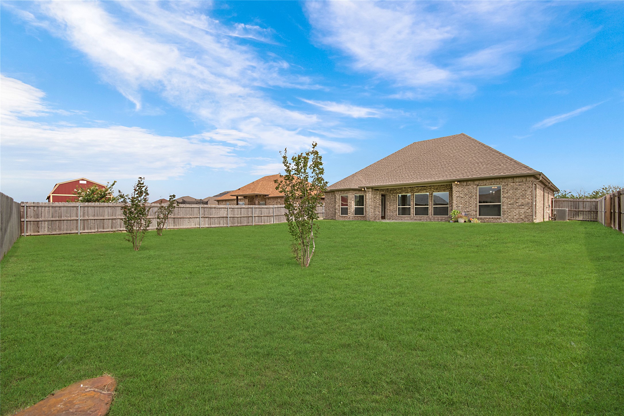 114 Oak Springs Loop