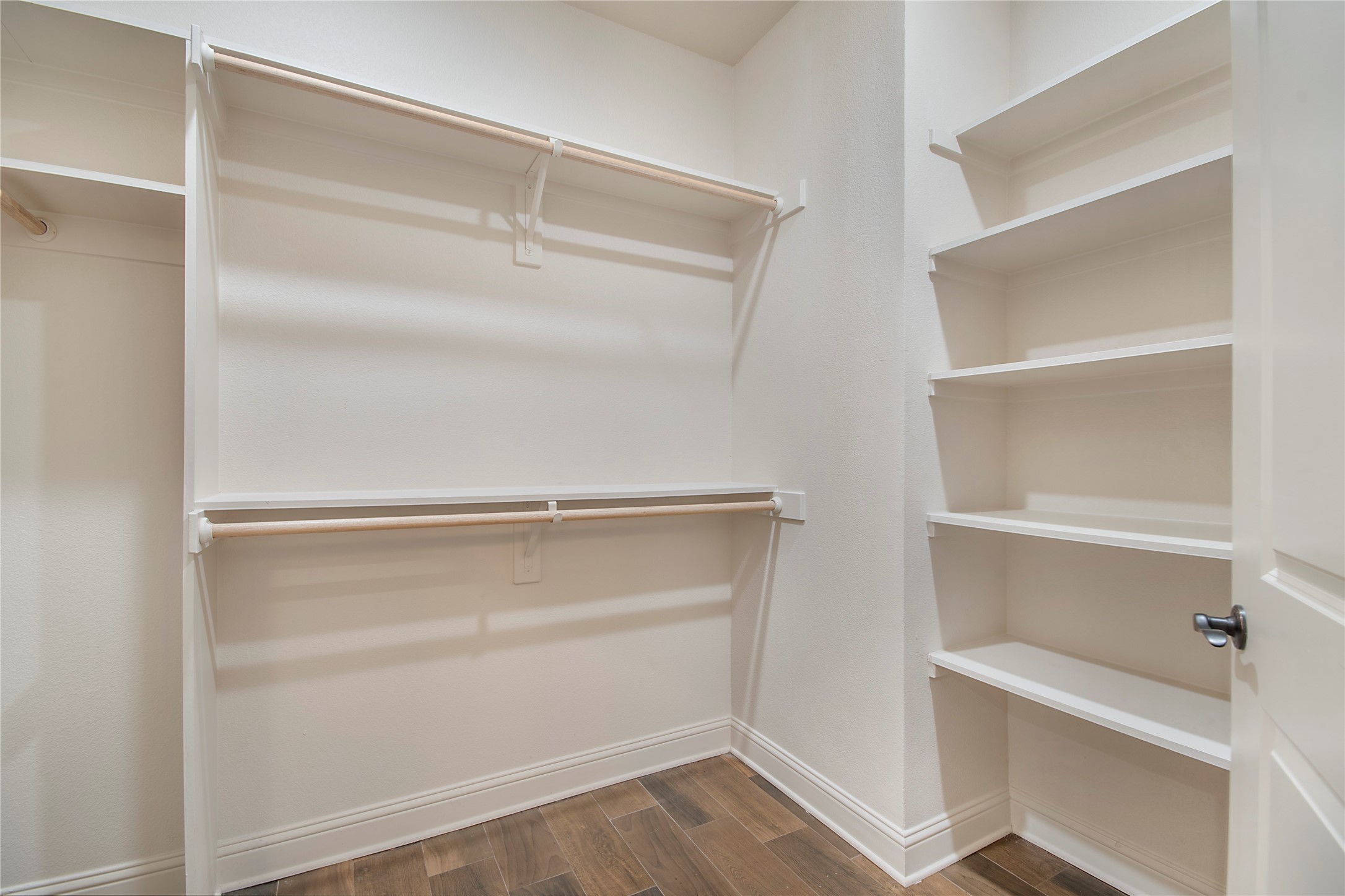 114 Oak Springs Loop